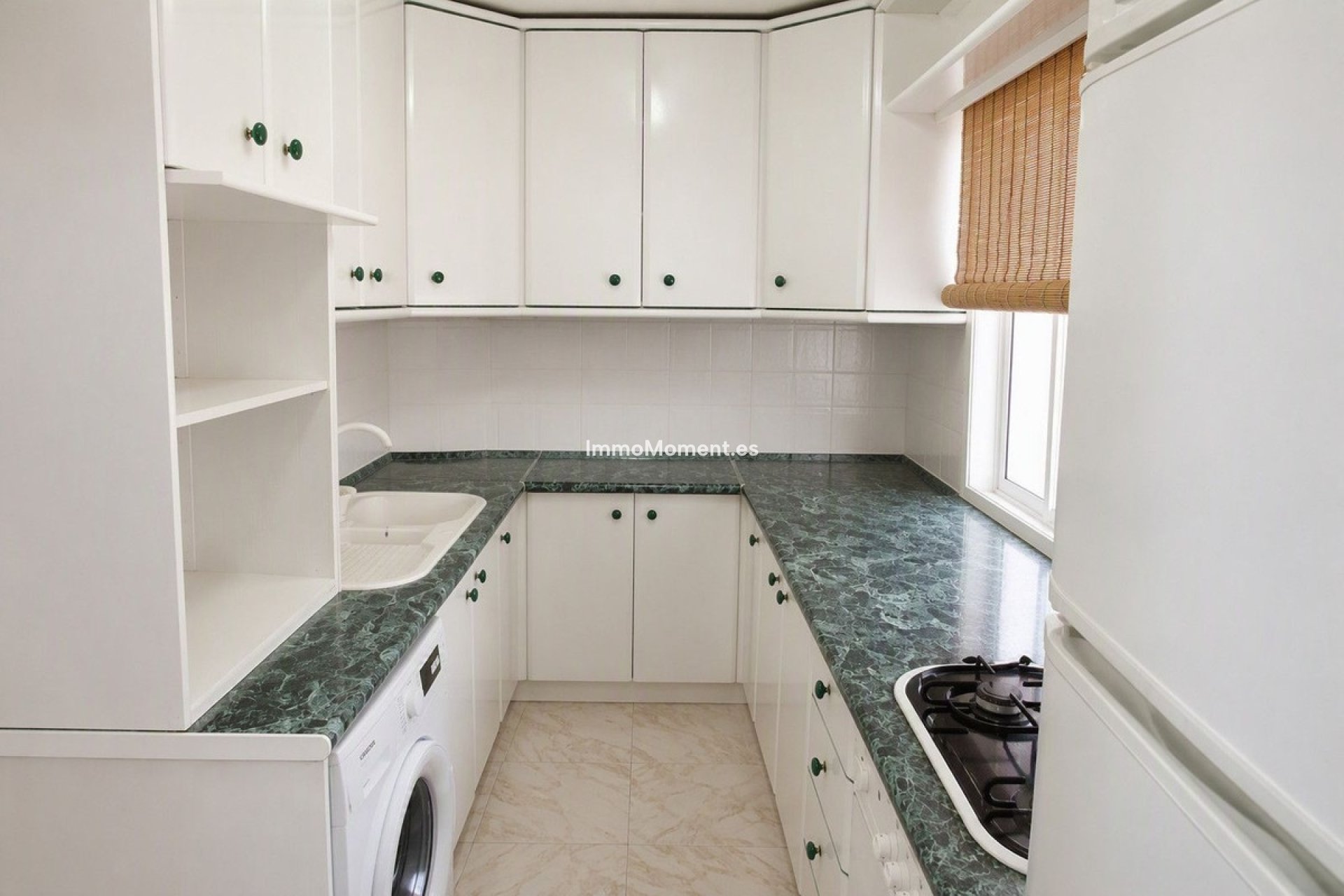 Resale - Apartment - Benalmadena - Benalmadena Centro
