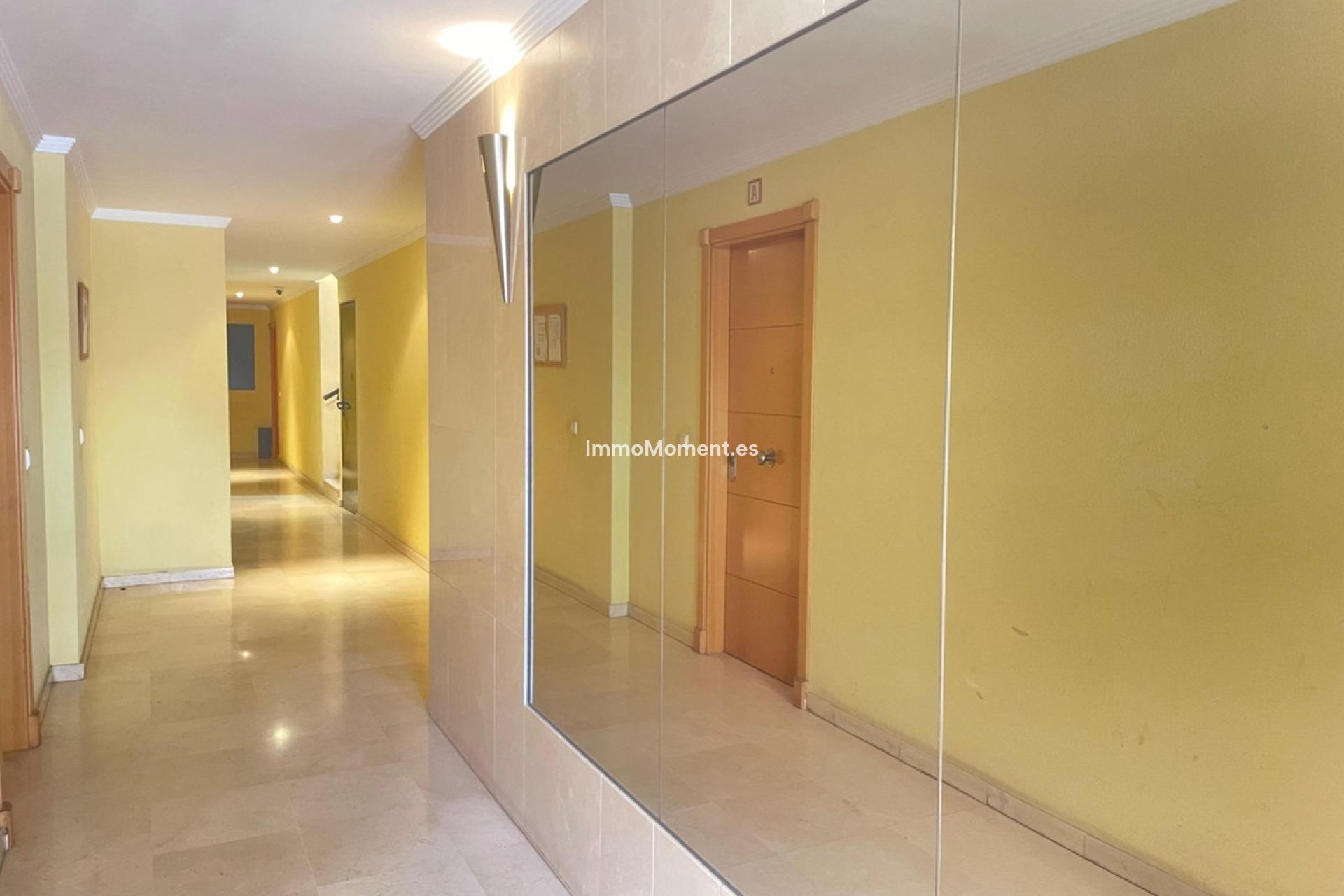 Resale - Apartment - Benalmadena - Benalmadena Centro