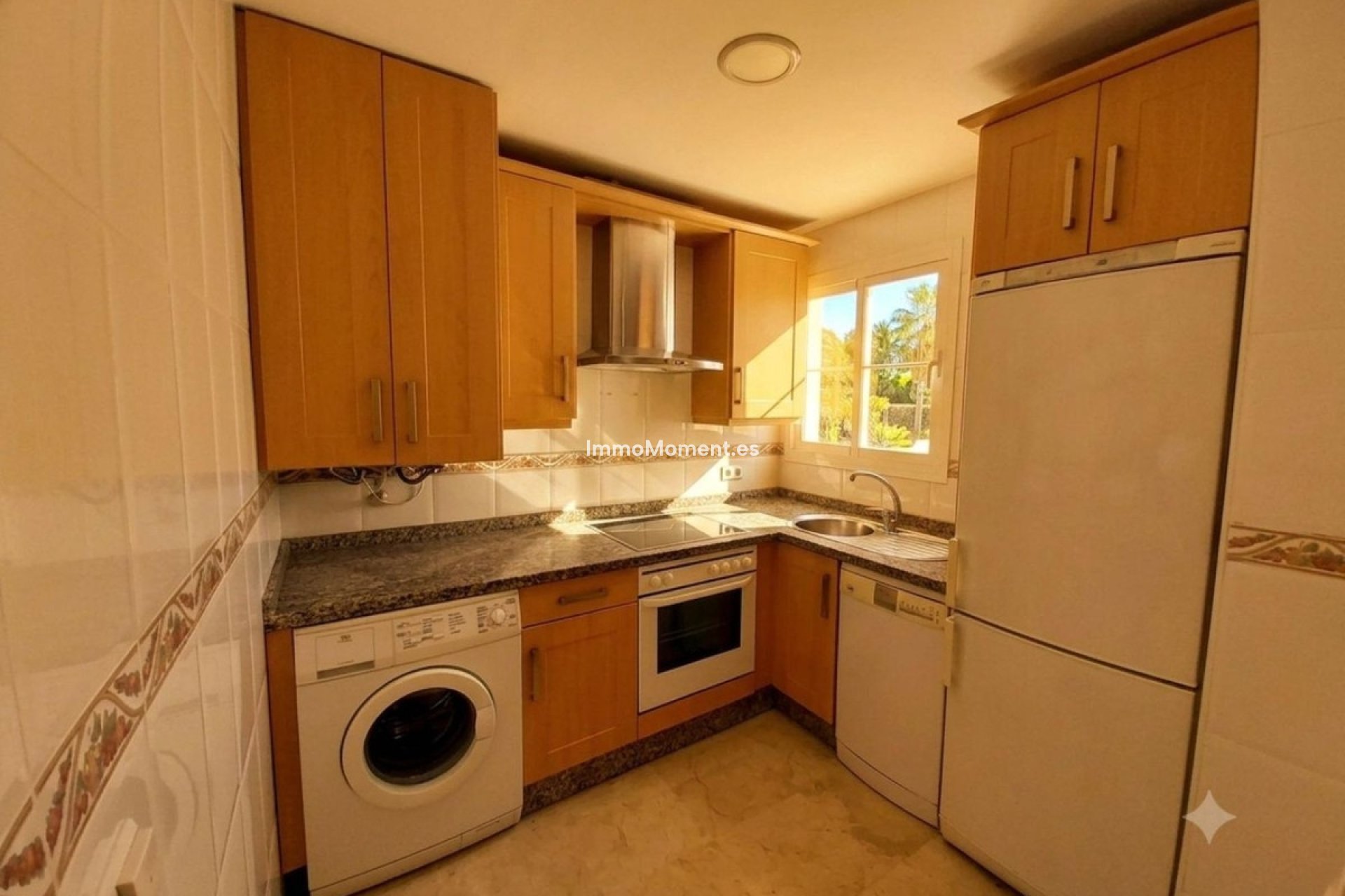 Resale - Apartment - Benalmadena - Benalmadena Centro