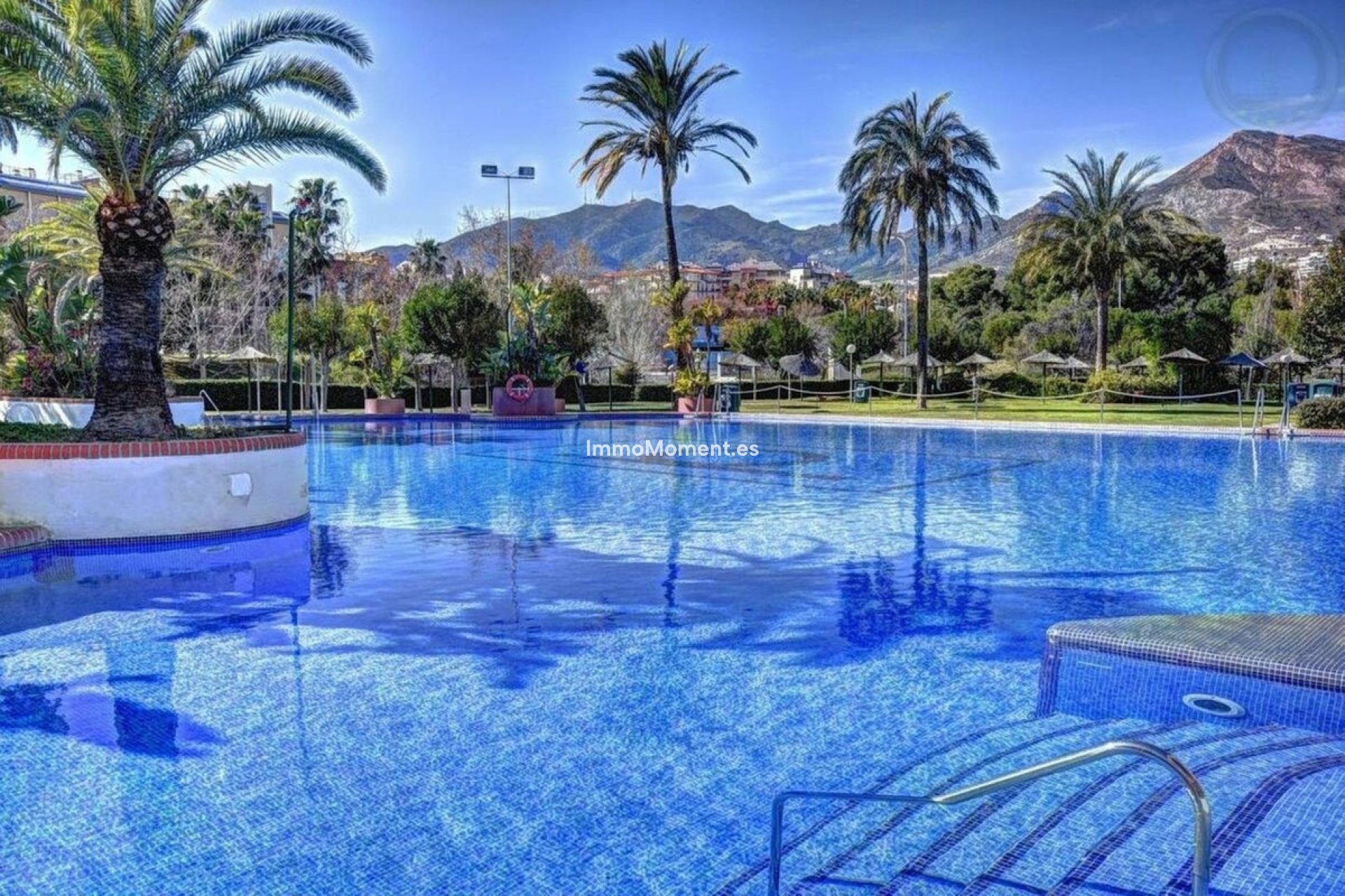 Resale - Apartment - Benalmadena - Benalmadena Centro