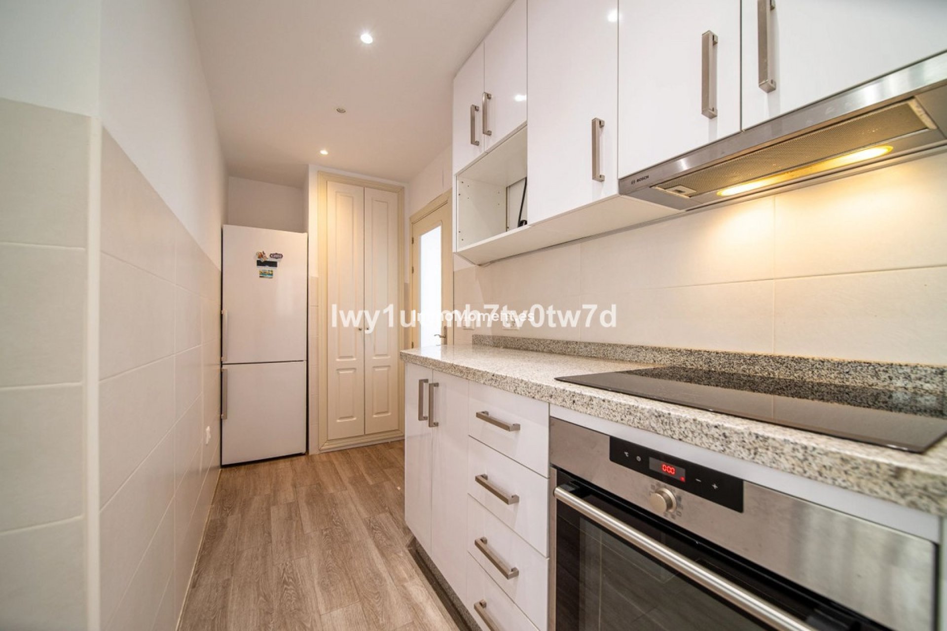 Resale - Apartment - Benalmadena - Benalmadena Centro
