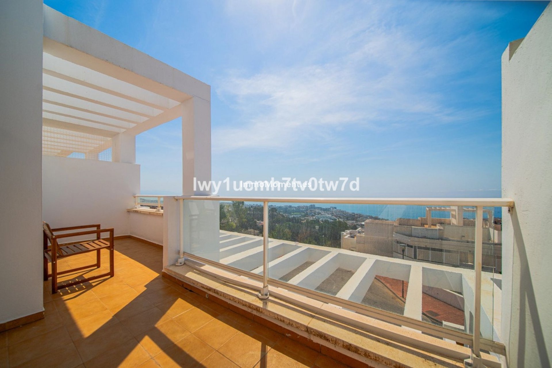 Resale - Apartment - Benalmadena - Benalmadena Centro