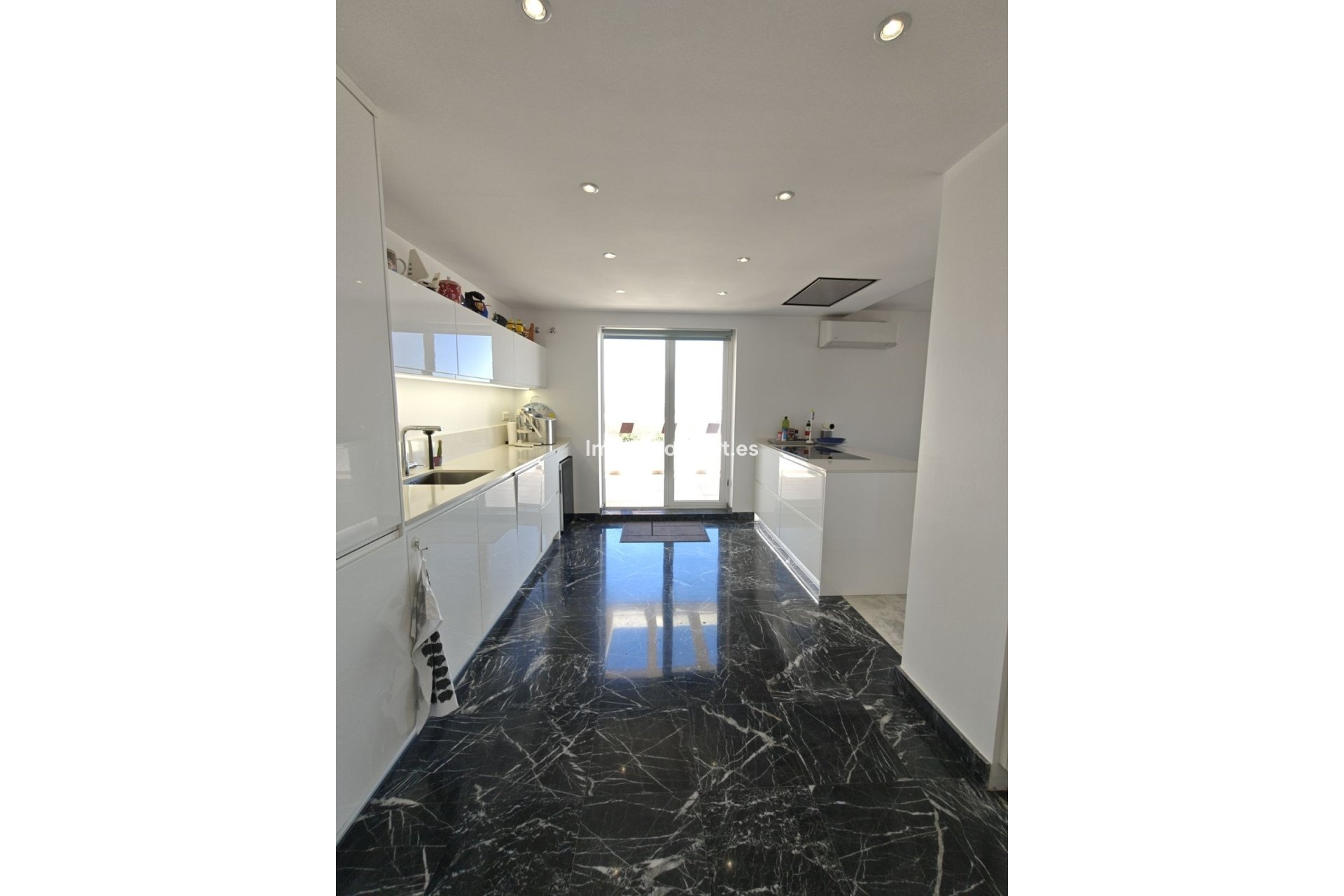 Resale - Apartment - Benalmadena - Benalmadena Costa