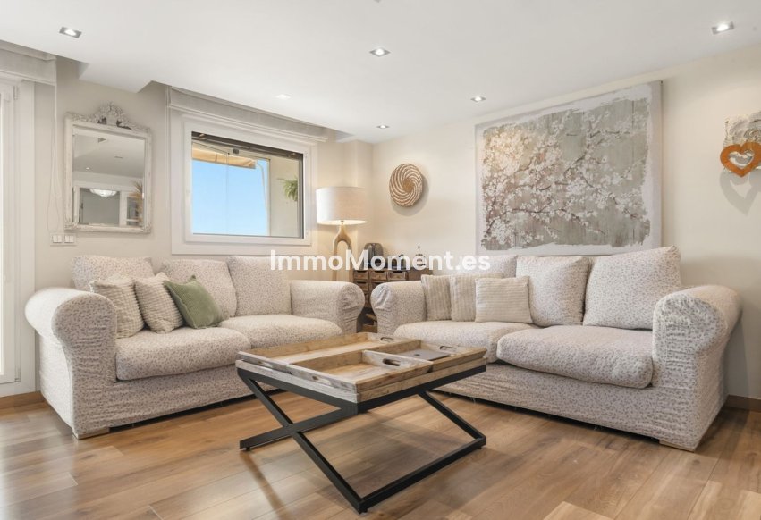 Resale - Apartment - Benalmadena - Benalmadena Costa