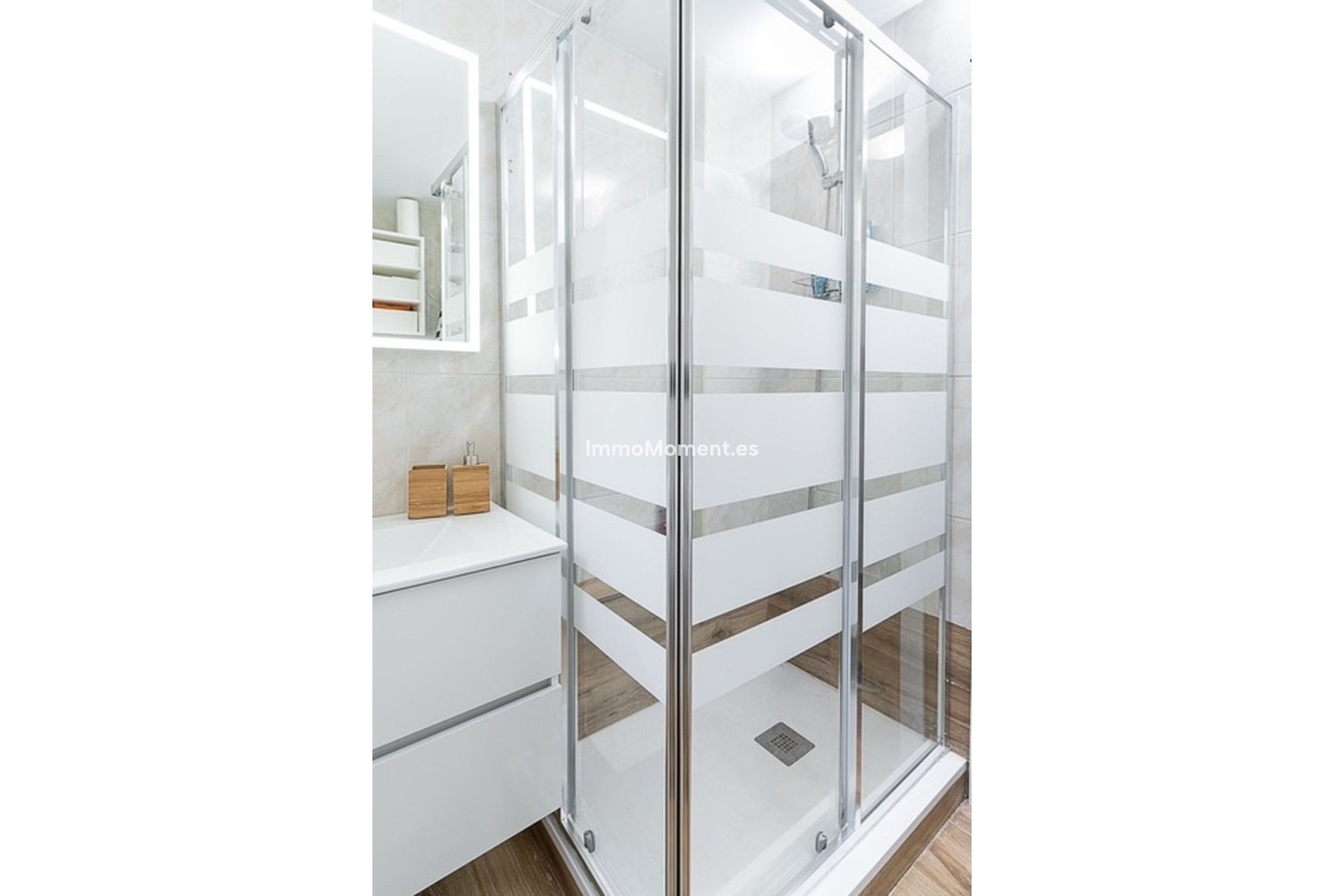 Resale - Apartment - Benalmadena - Benalmadena Costa