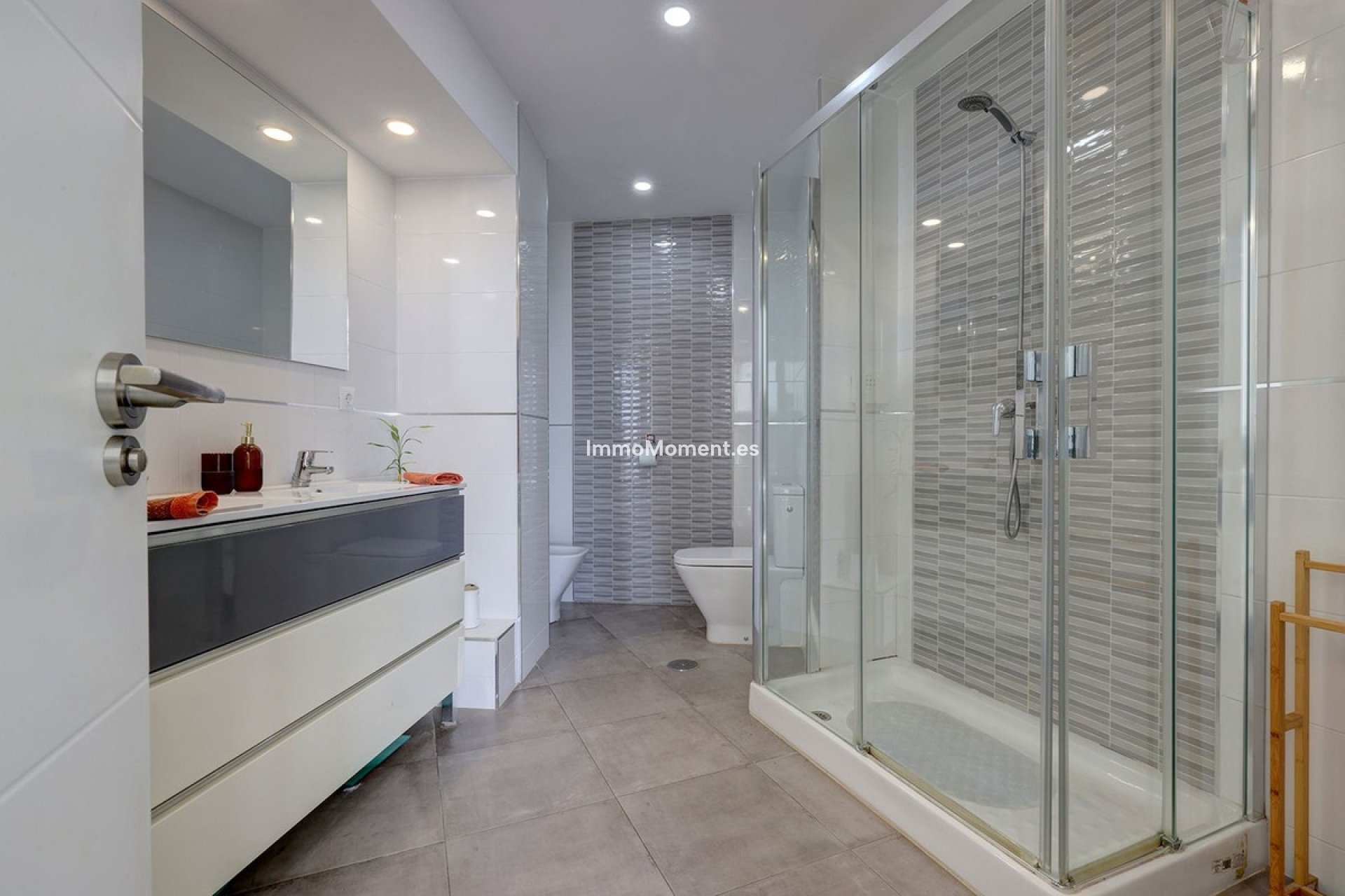 Resale - Apartment - Benalmadena - Benalmadena Costa