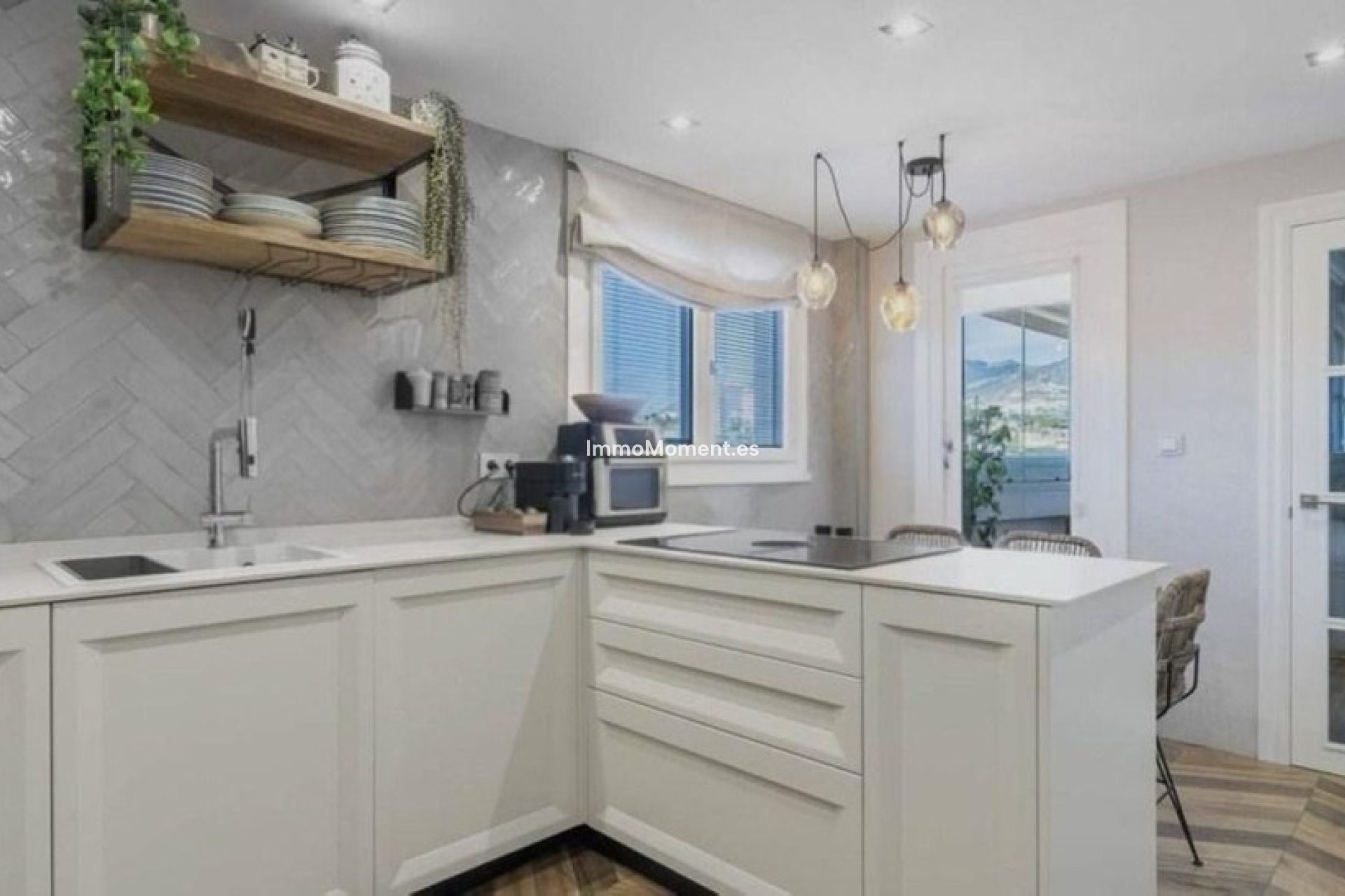 Resale - Apartment - Benalmadena - Benalmadena Costa