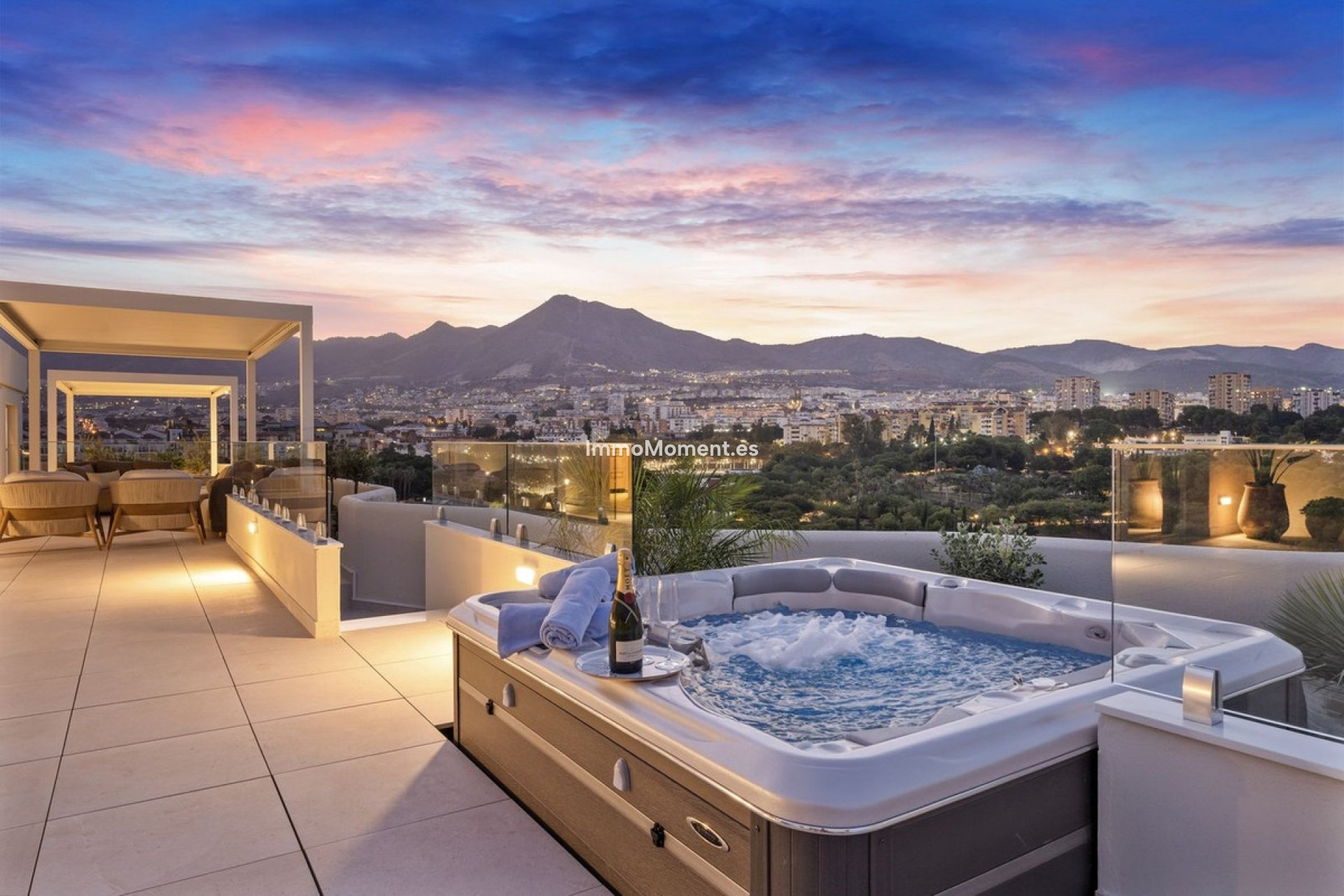 Resale - Apartment - Benalmadena - Benalmadena Costa