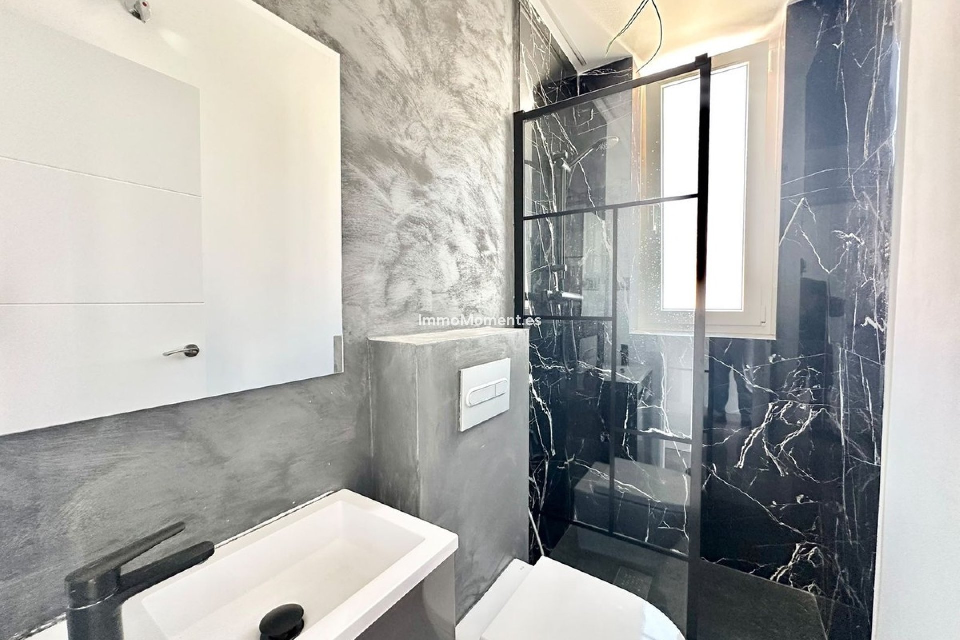 Resale - Apartment - Benalmadena - Benalmadena Costa