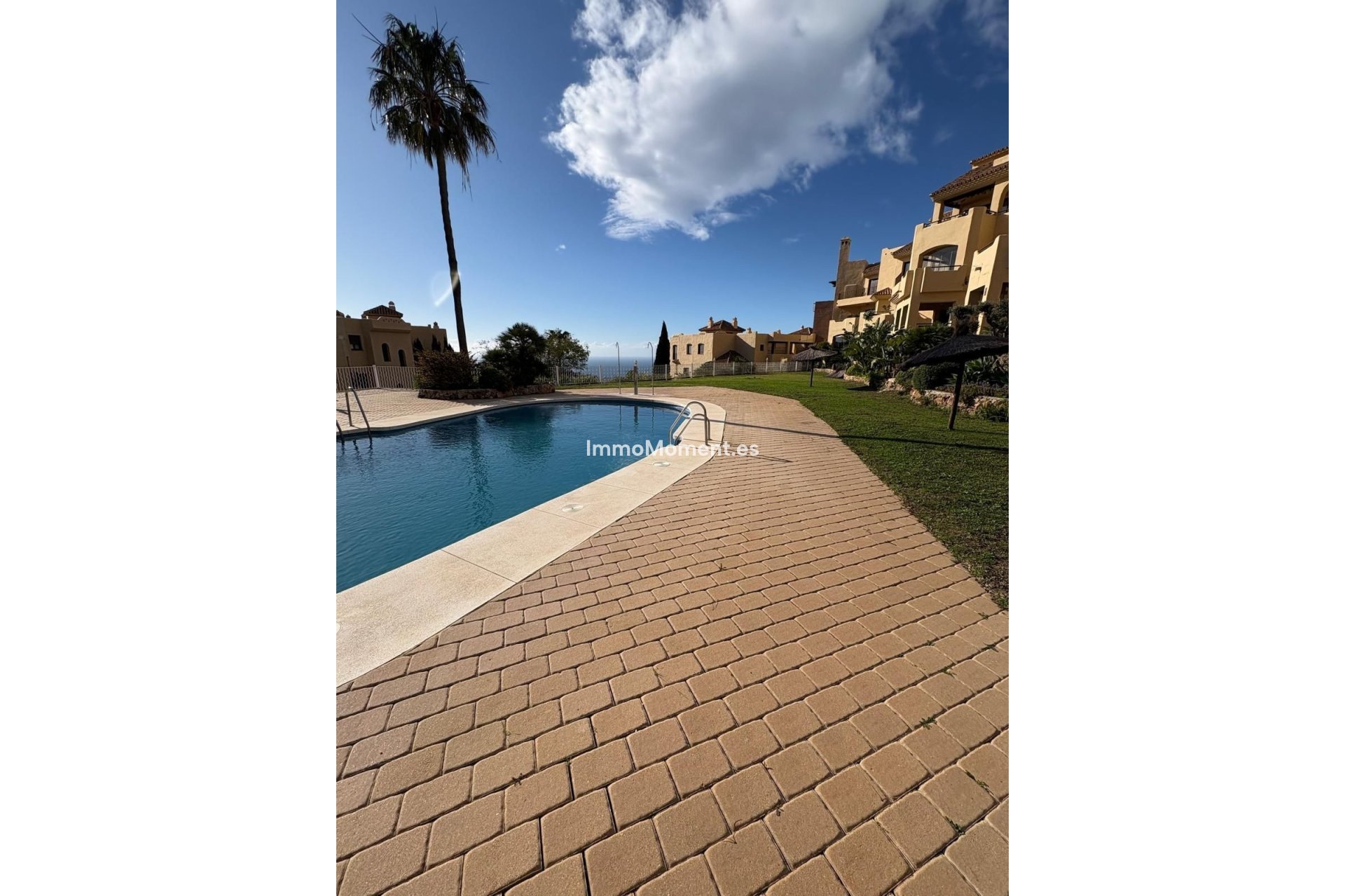 Resale - Apartment - Benalmadena - Benalmadena Pueblo