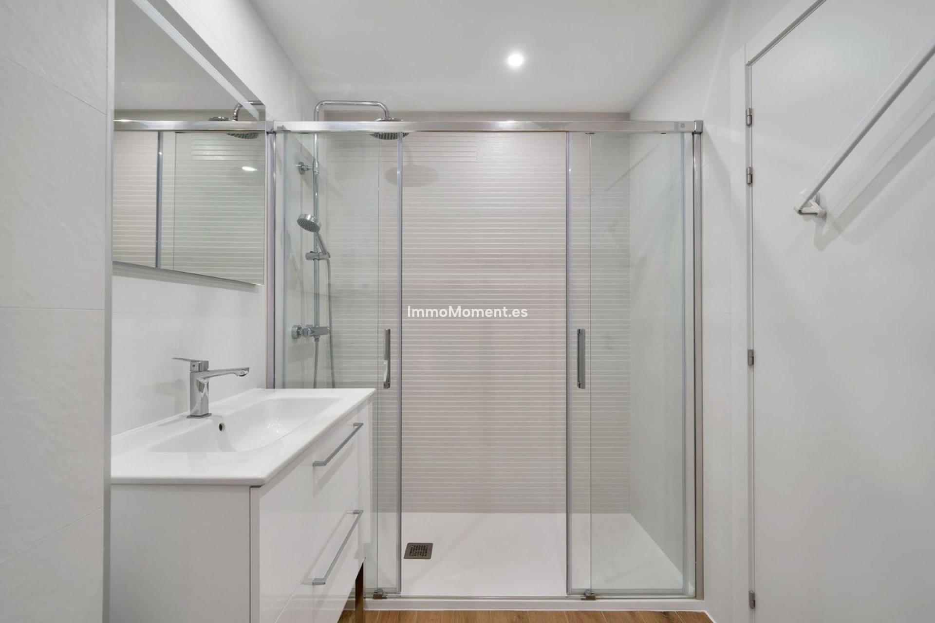 Resale - Apartment - Benalmadena - Benalmadena Pueblo