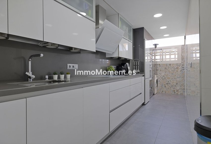 Resale - Apartment - Benalmadena - Torrequebrada