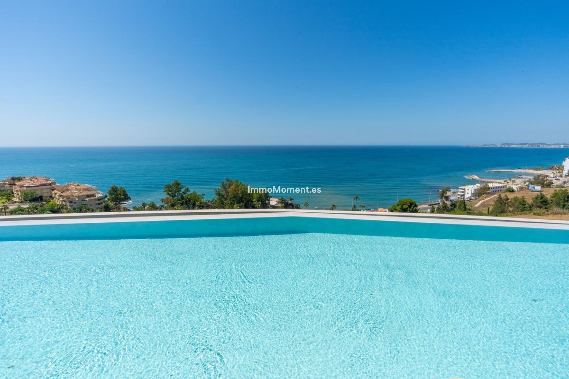 Resale - Apartment - Benalmadena - Torrequebrada