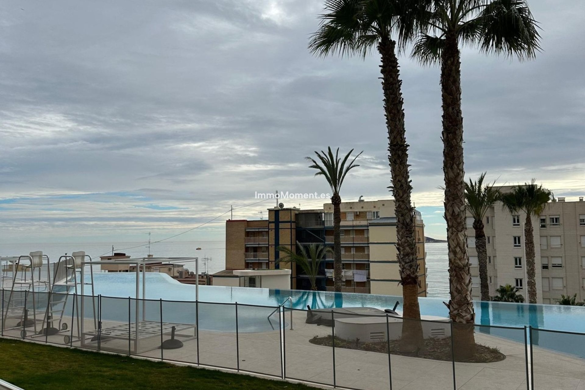 Resale - Apartment - Benidorm - Benidorm Centro
