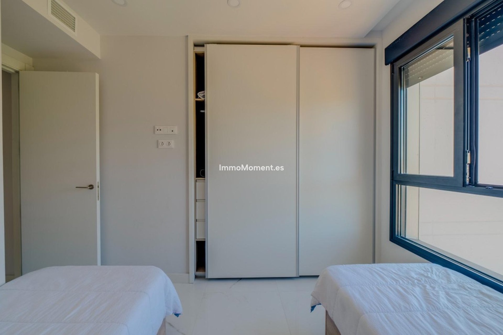 Resale - Apartment - Benidorm - Benidorm Centro