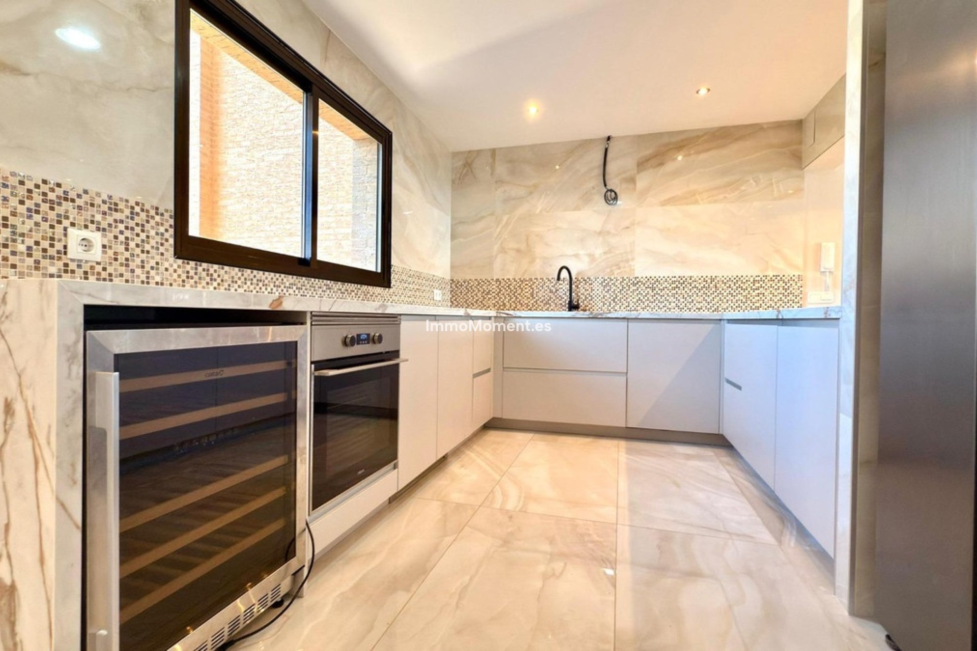 Resale - Apartment - Benidorm - Benidorm Centro