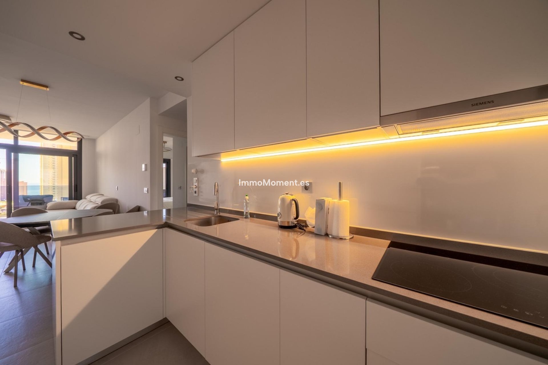 Resale - Apartment - Benidorm - Benidorm Centro