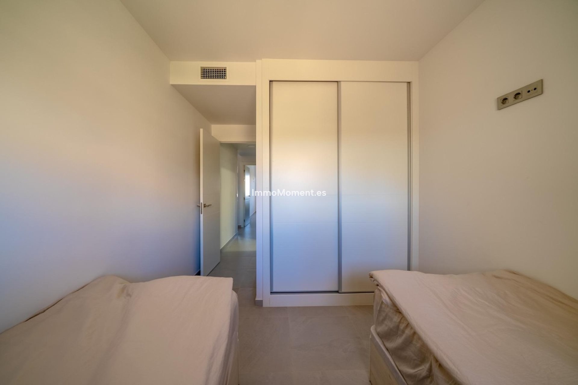 Resale - Apartment - Benidorm - Benidorm Centro