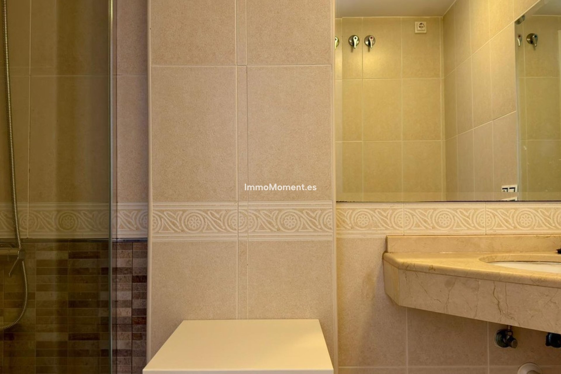 Resale - Apartment - Benidorm - Benidorm Centro