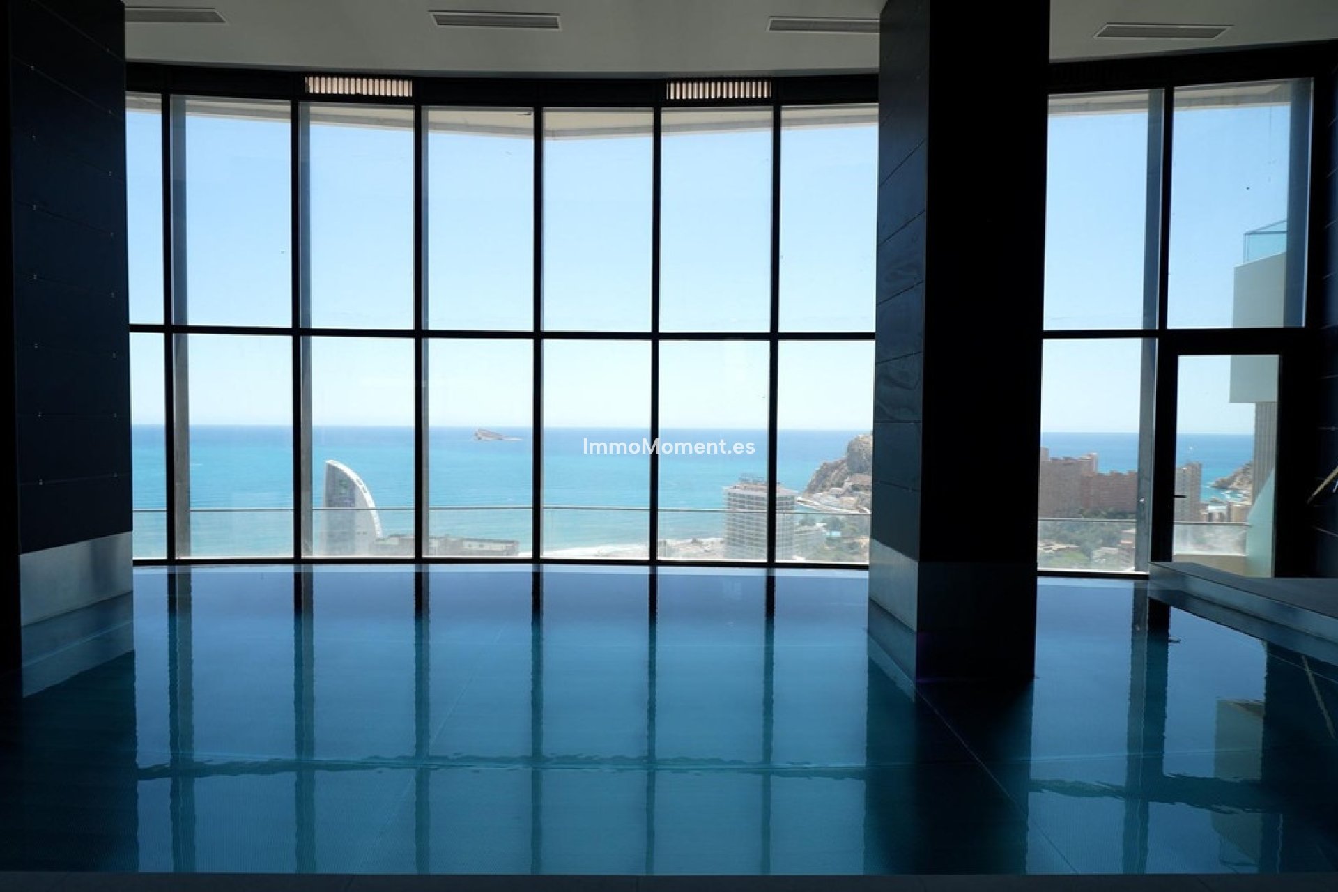 Resale - Apartment - Benidorm - Benidorm Centro