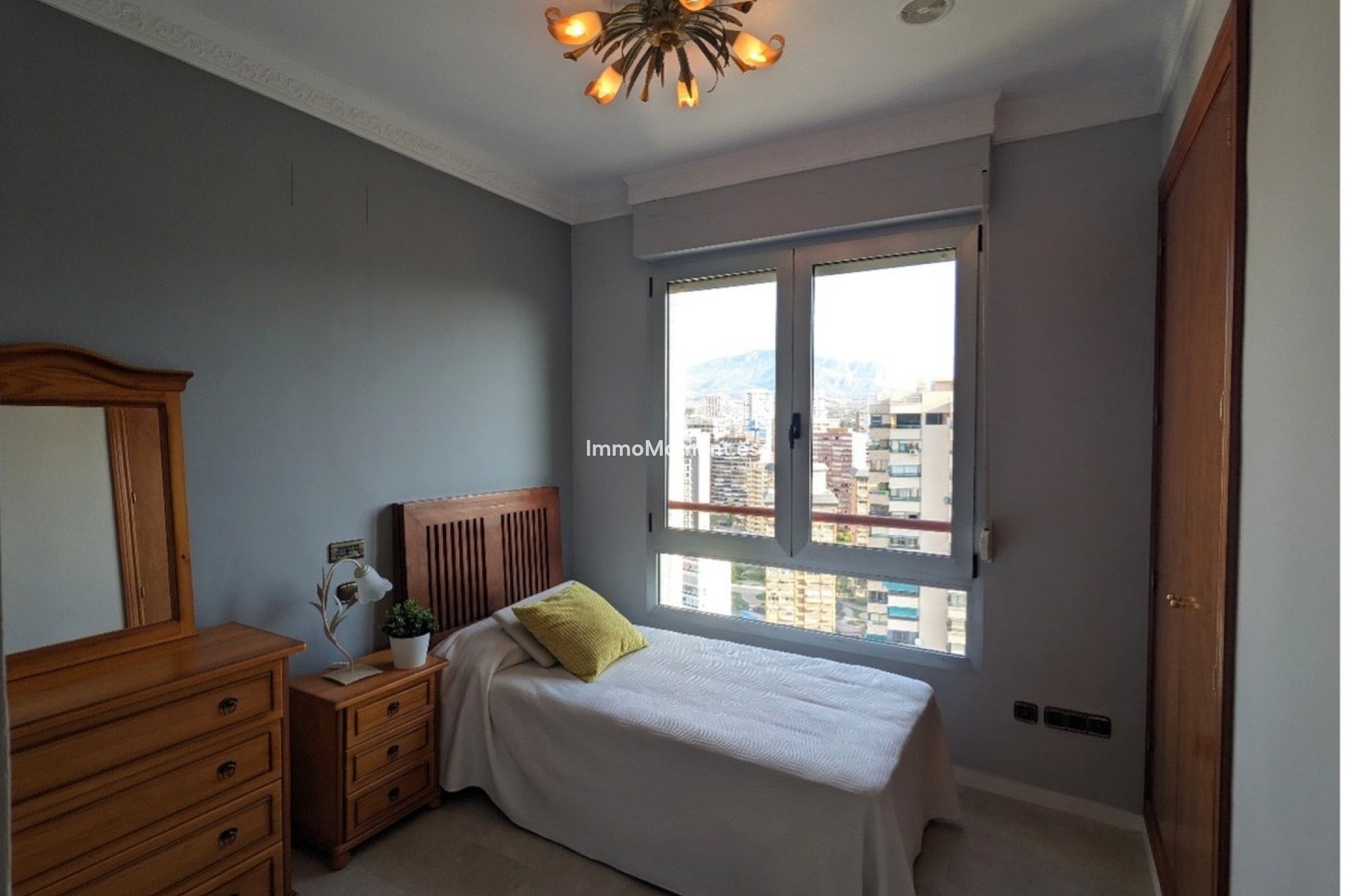 Resale - Apartment - Benidorm - Benidorm Centro