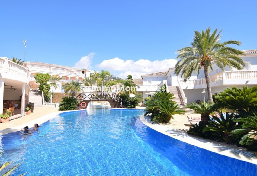 Resale - Apartment - Benissa - La Fustera
