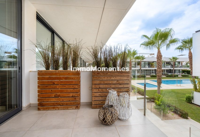 Resale - Apartment - Cartagena - Mar de Cristal