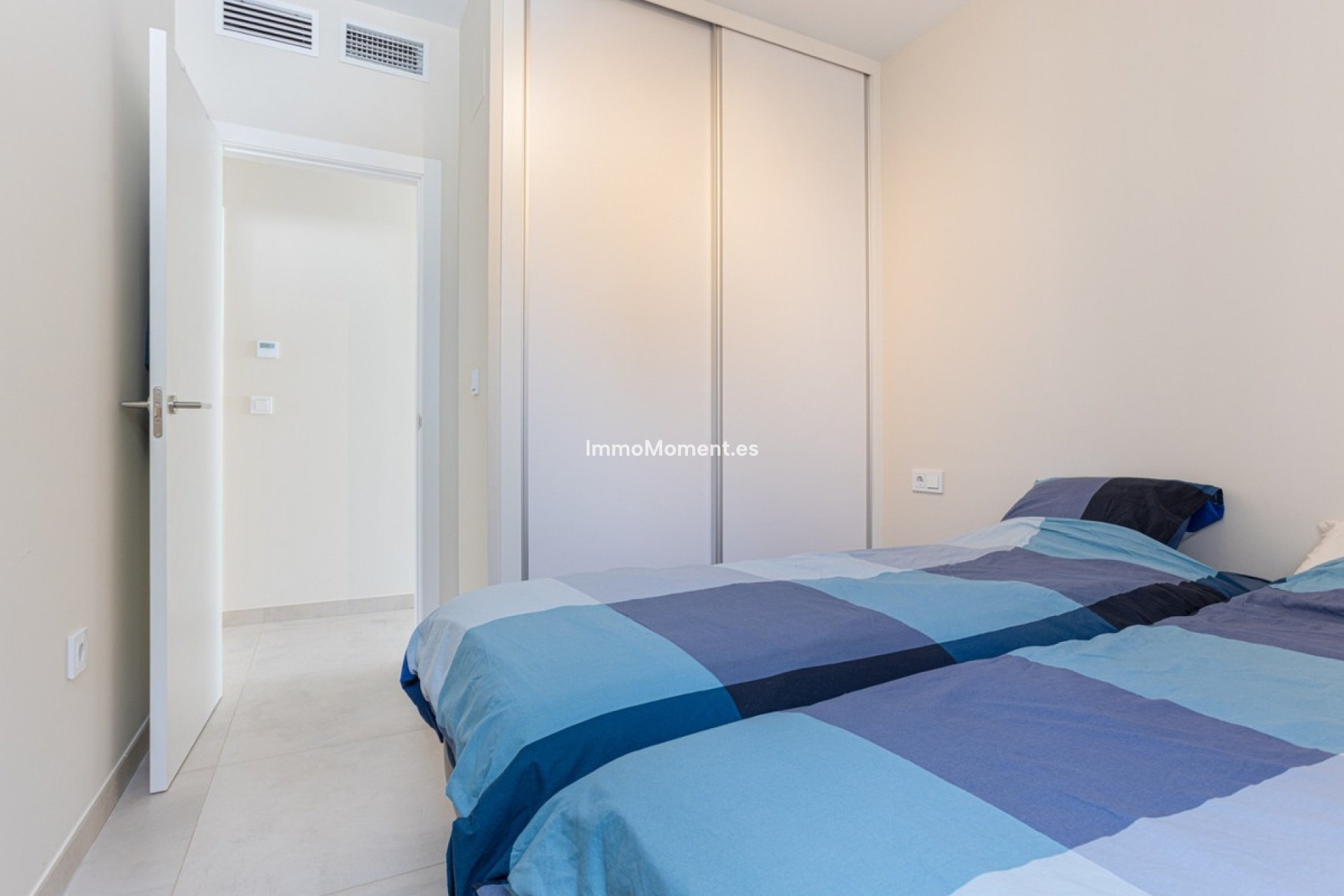 Resale - Apartment - Cartagena - Mar de Cristal