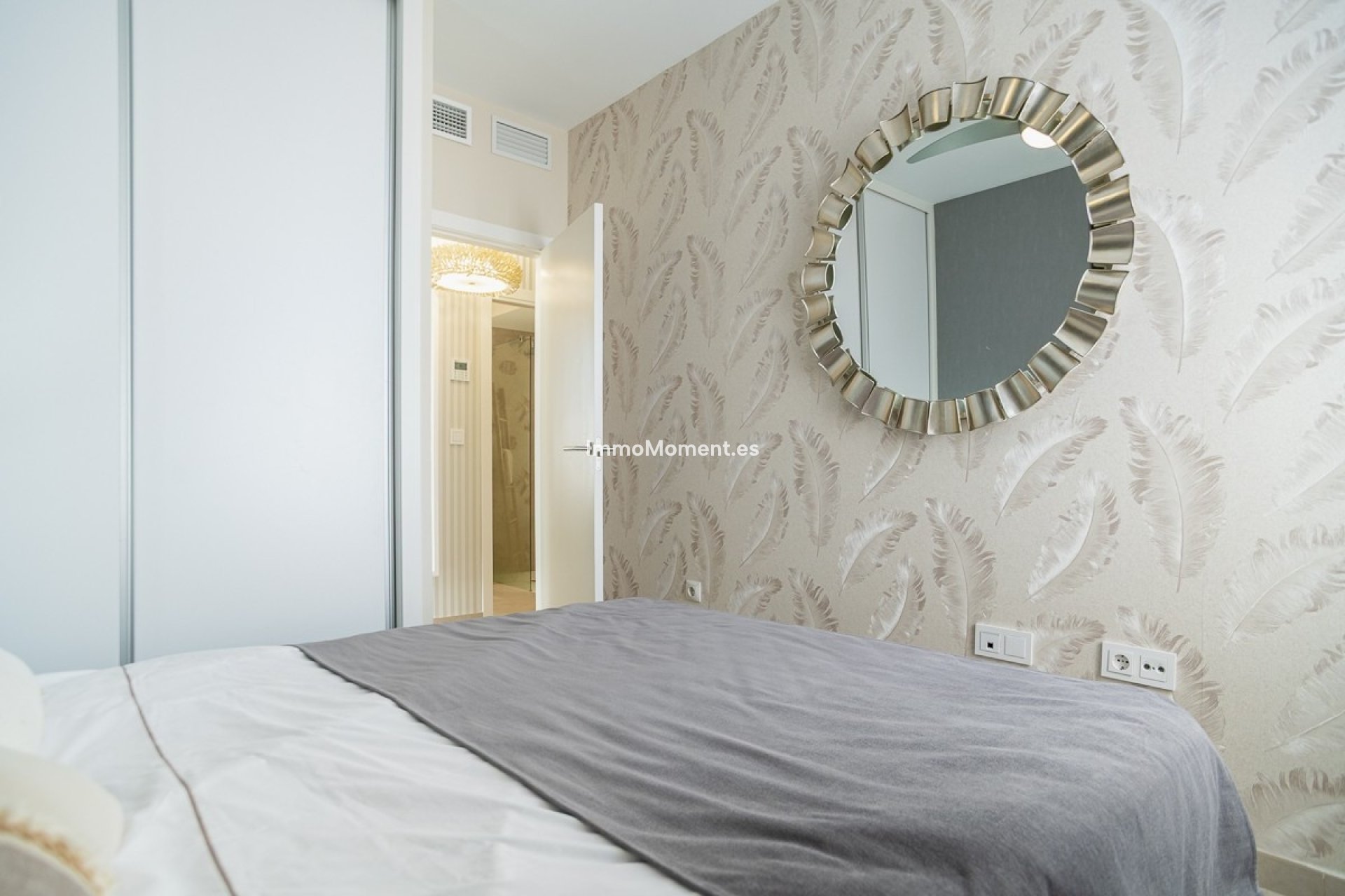 Resale - Apartment - Cartagena - Mar de Cristal