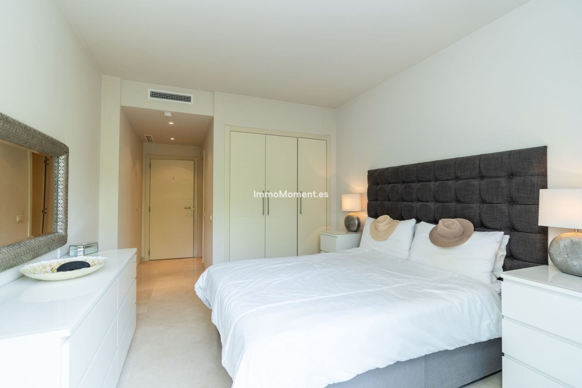 Resale - Apartment - Casares - Casares Centro