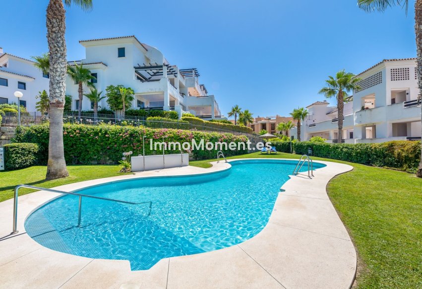 Resale - Apartment - Casares - Casares Centro