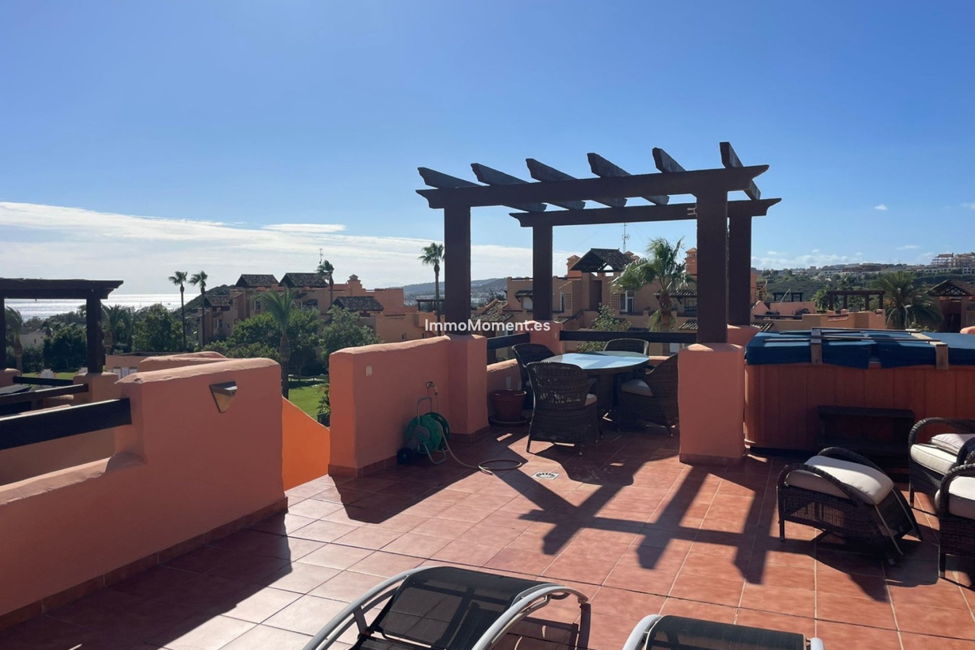 Resale - Apartment - Casares - Casares Centro