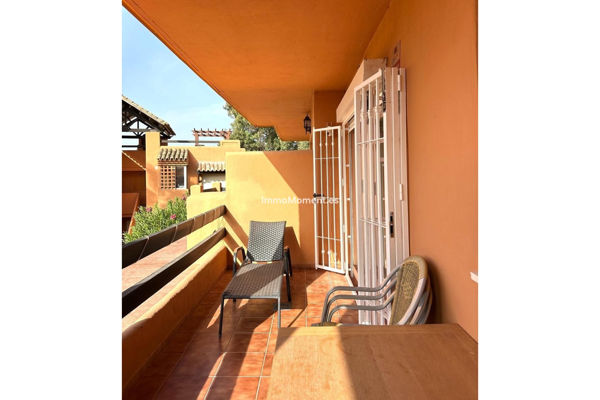 Resale - Apartment - Casares - Casares Centro