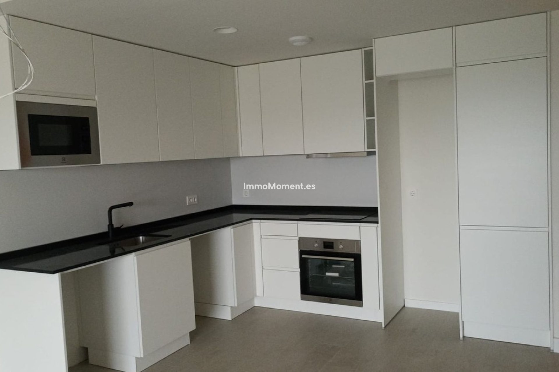 Resale - Apartment - Casares - Casares Centro