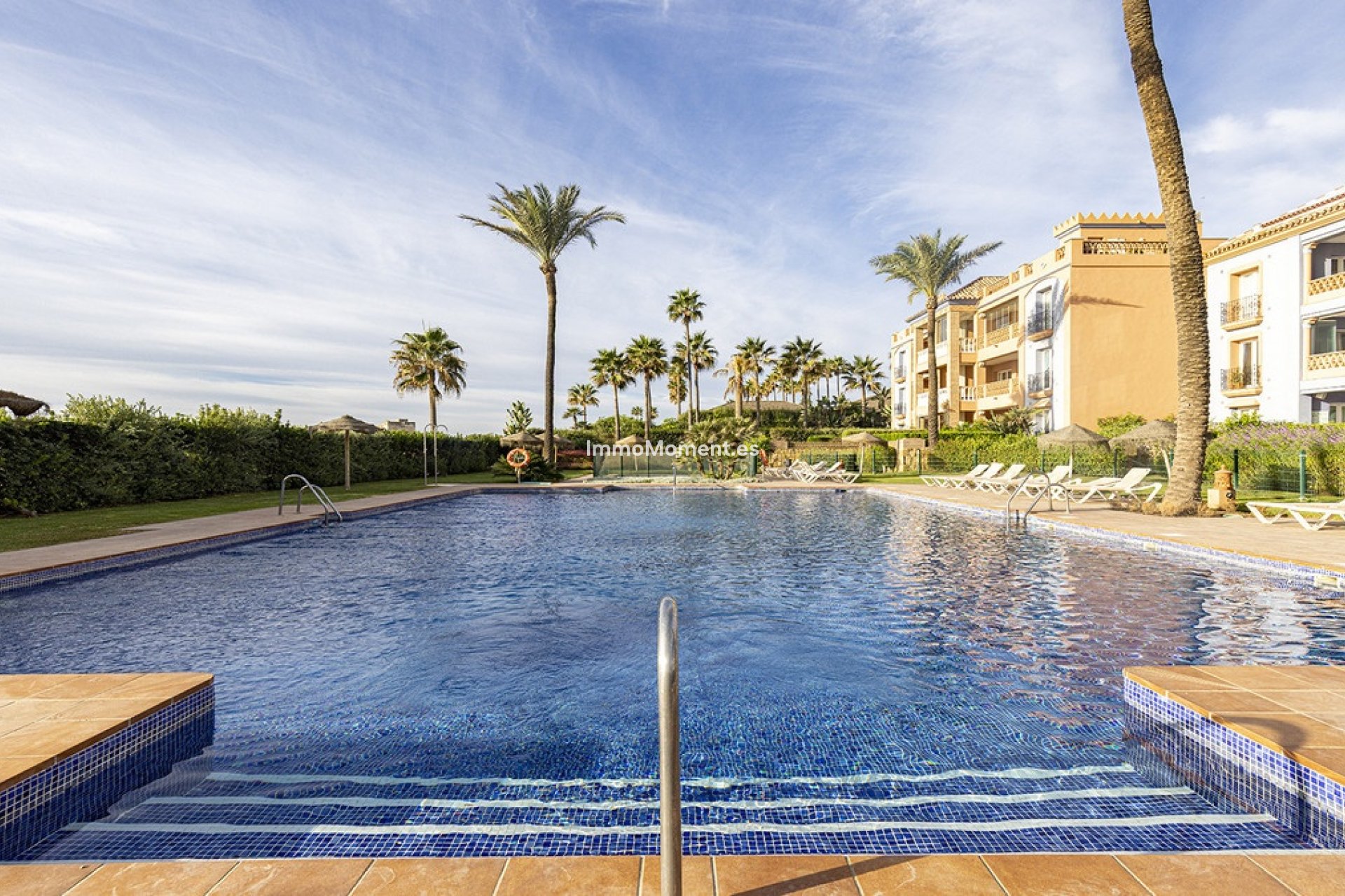 Resale - Apartment - Casares - Casares Centro