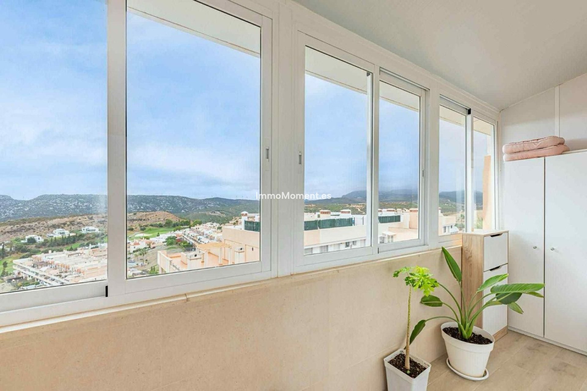 Resale - Apartment - Casares - Casares Centro
