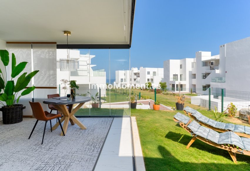 Resale - Apartment - Casares - Casares Centro