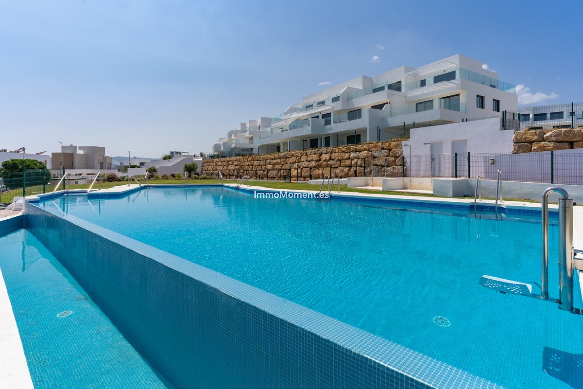 Resale - Apartment - Casares - Casares Centro