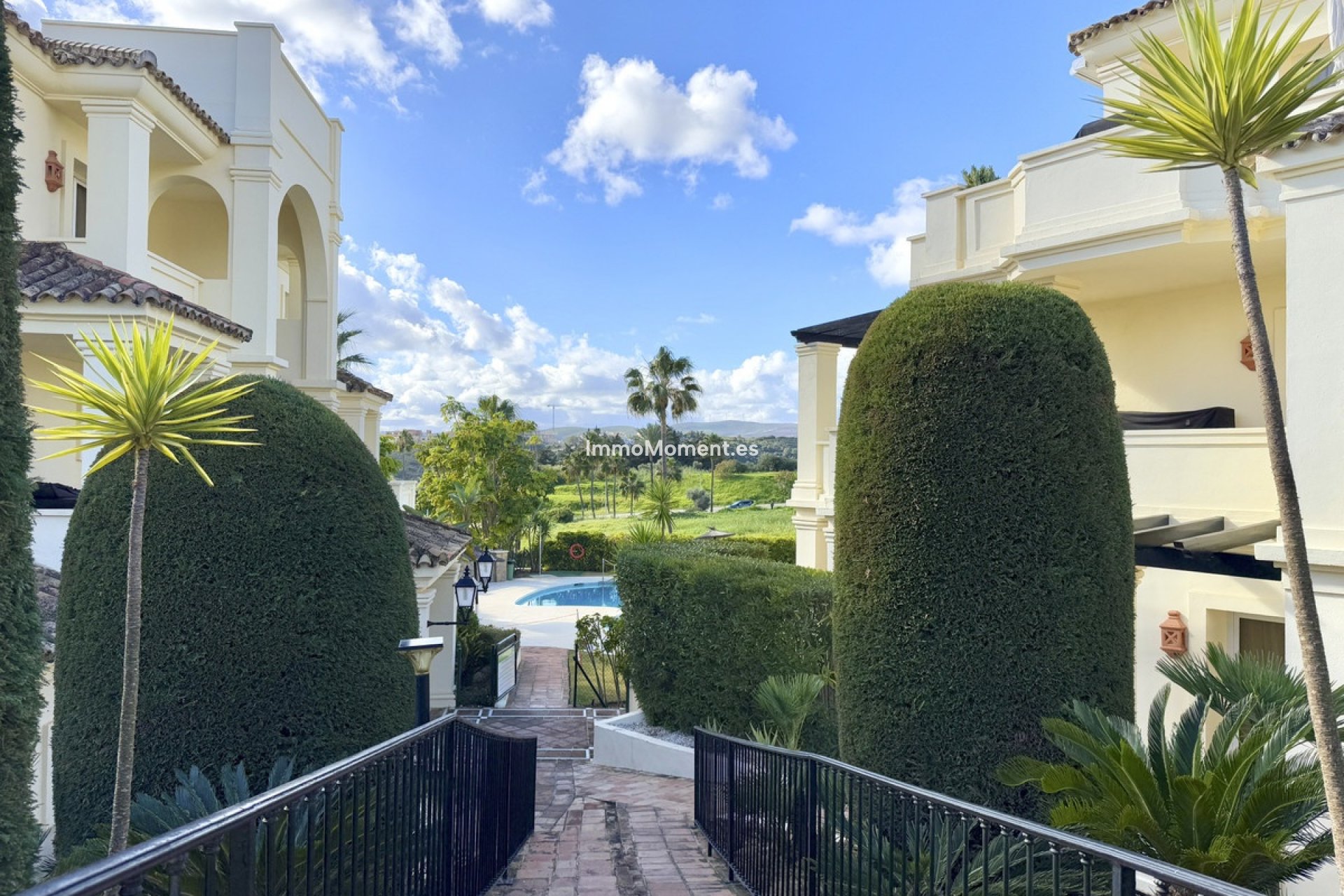 Resale - Apartment - Casares - Casares Centro