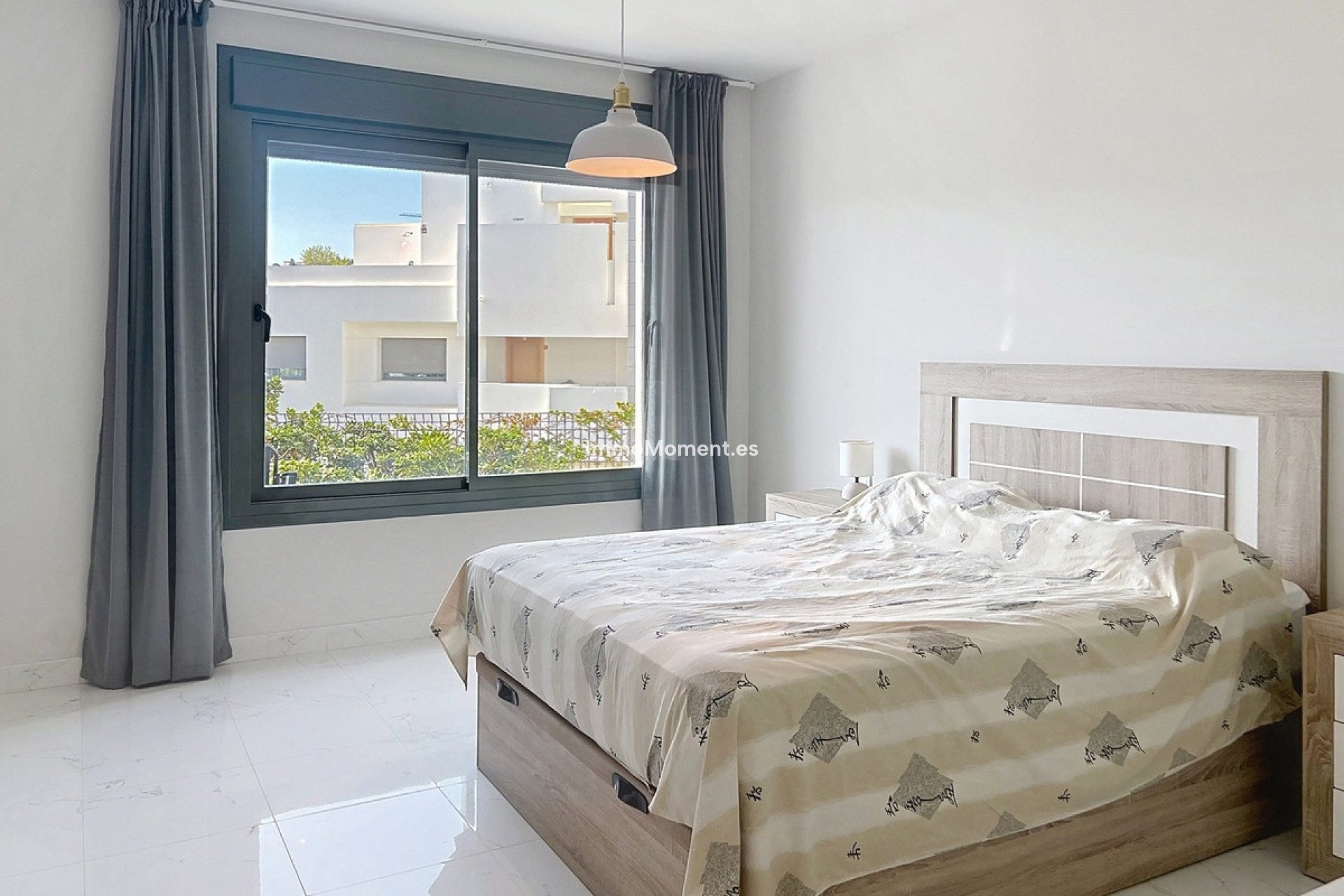 Resale - Apartment - Casares - Casares Centro