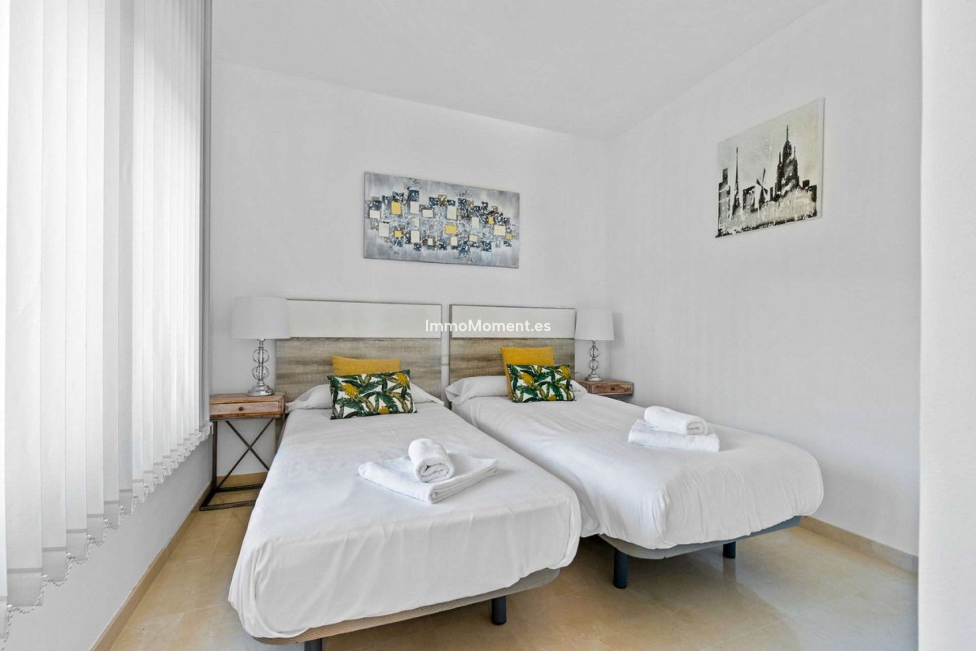 Resale - Apartment - Casares - Casares Centro