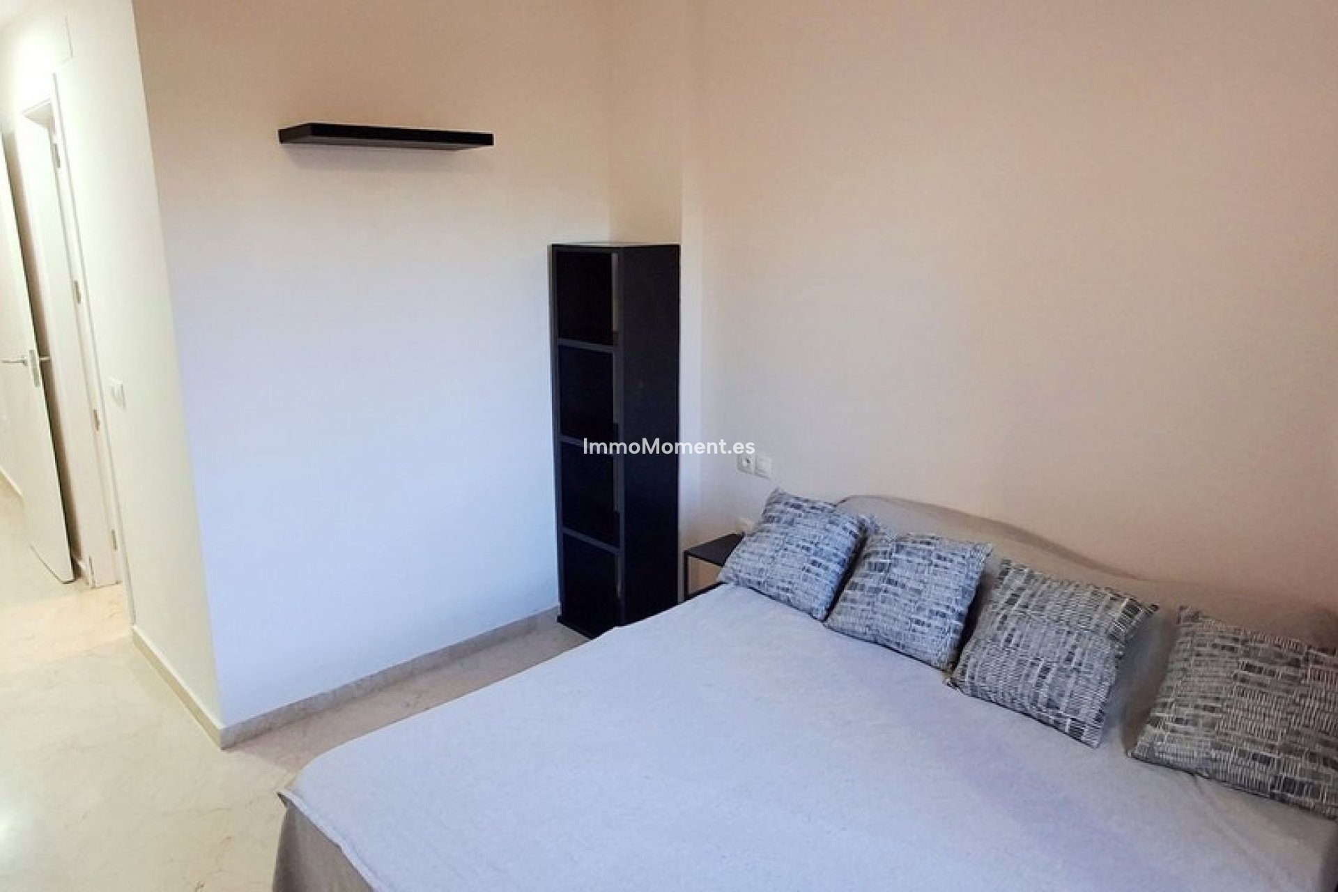 Resale - Apartment - Casares - Casares Centro