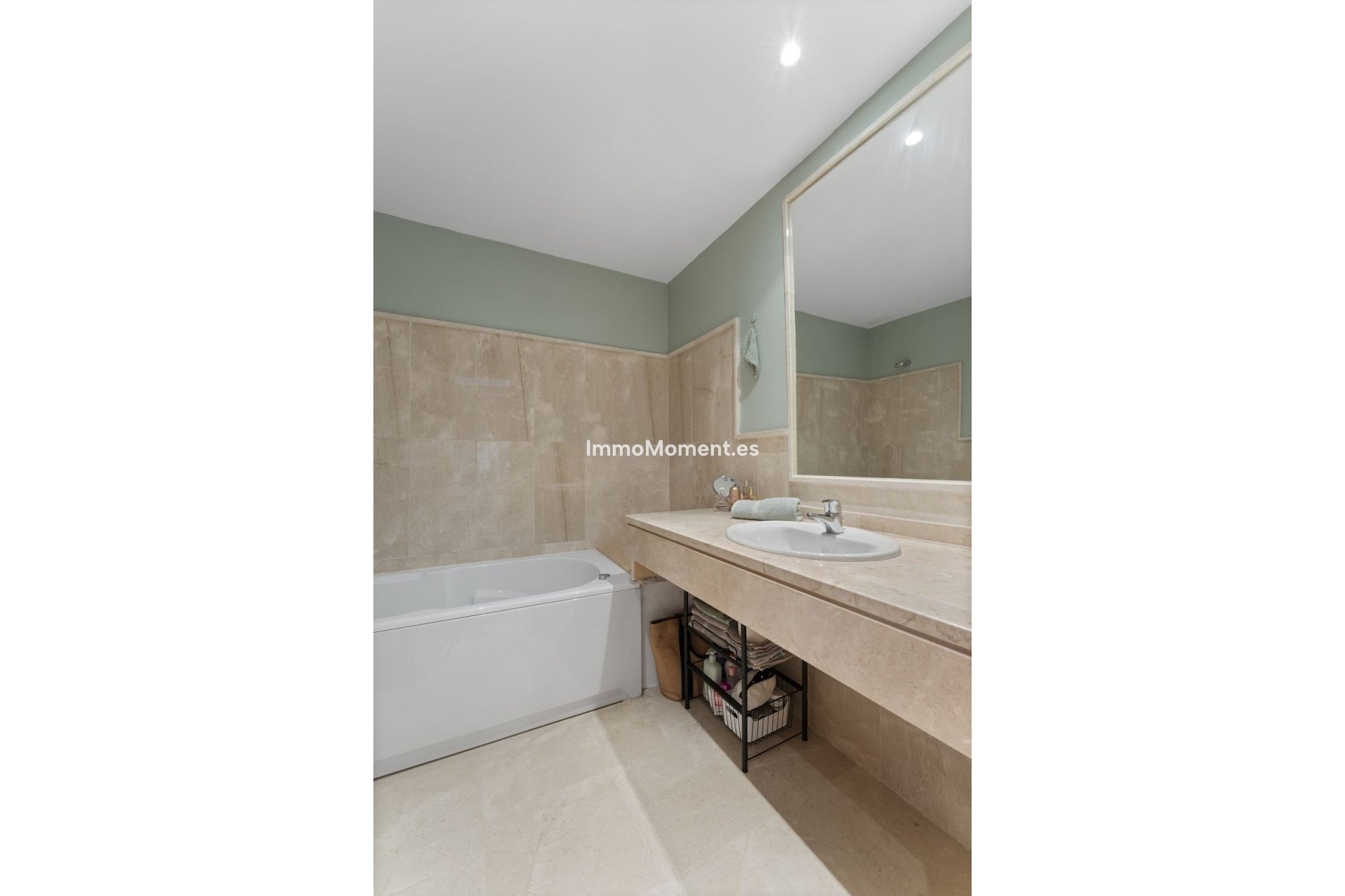 Resale - Apartment - Casares - Casares Centro