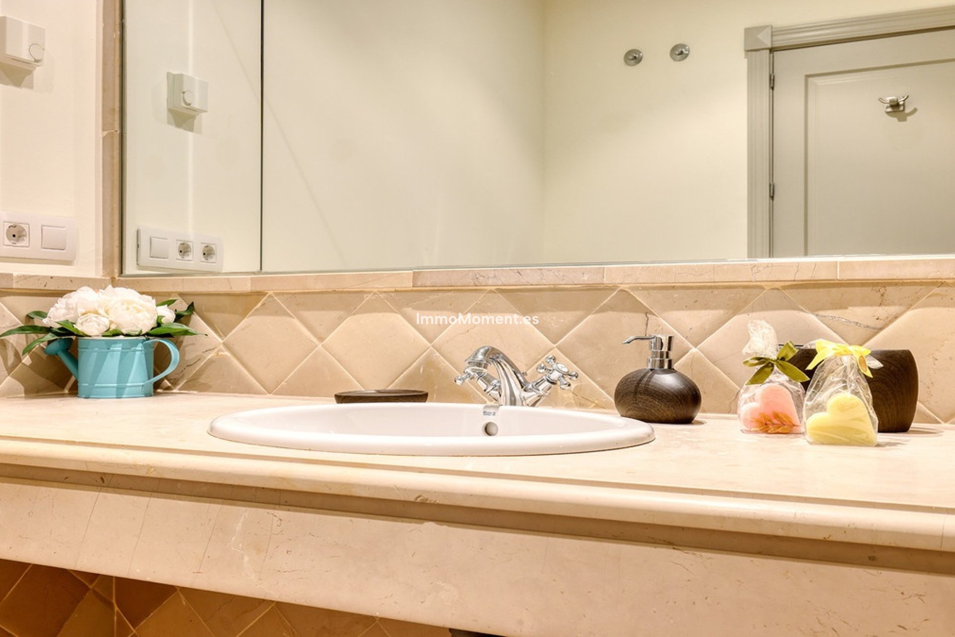 Resale - Apartment - Casares - Casares Centro