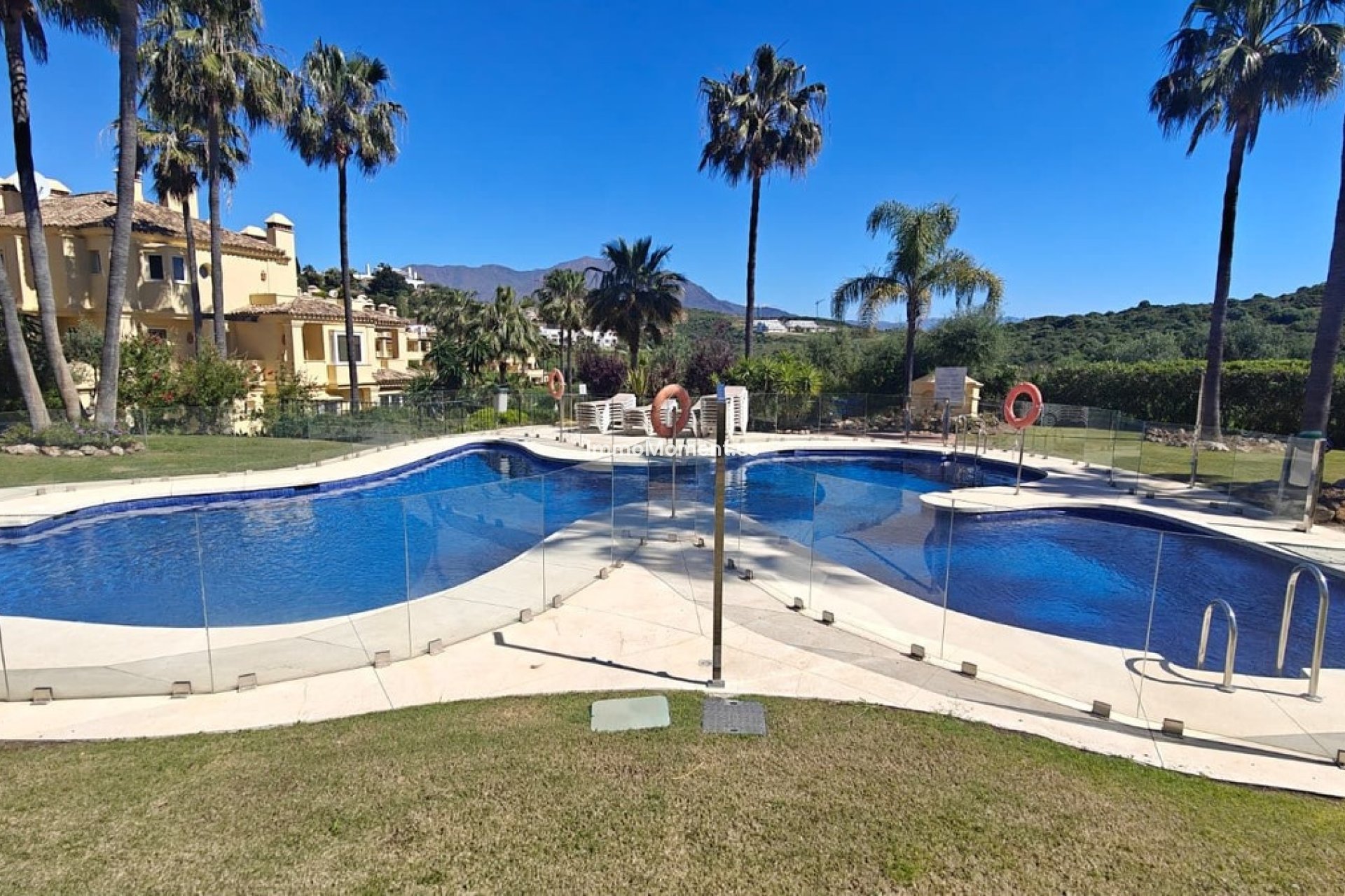 Resale - Apartment - Casares - Casares Centro