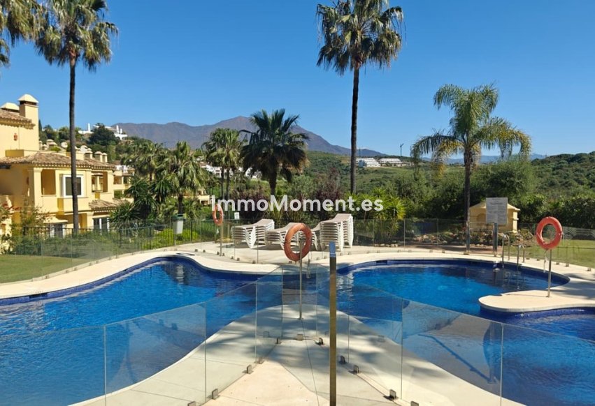 Resale - Apartment - Casares - Casares Centro