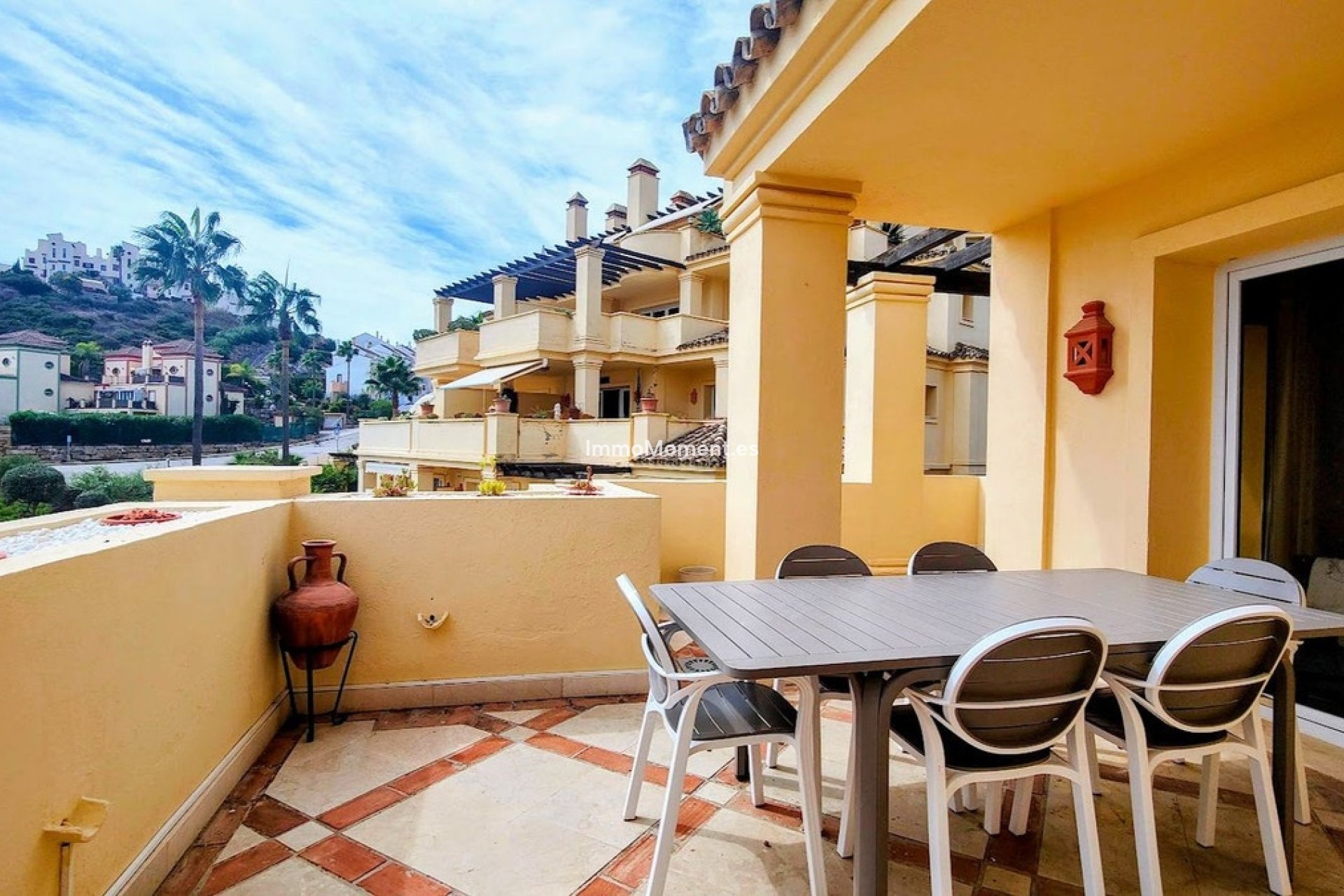 Resale - Apartment - Casares - Casares Centro
