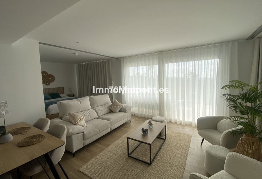 Resale - Apartment - Casares - Casares Centro