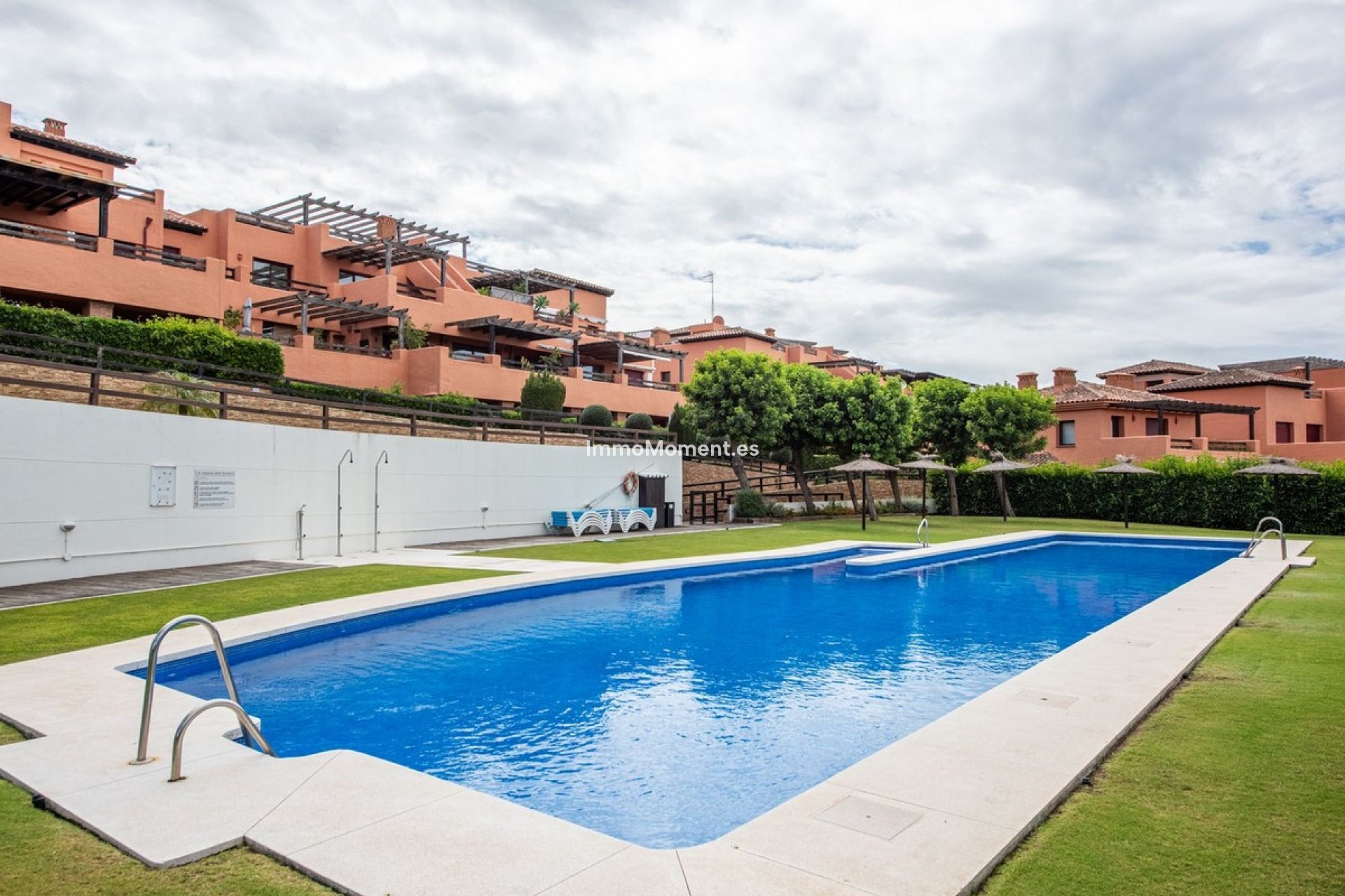 Resale - Apartment - Casares - Casares Centro