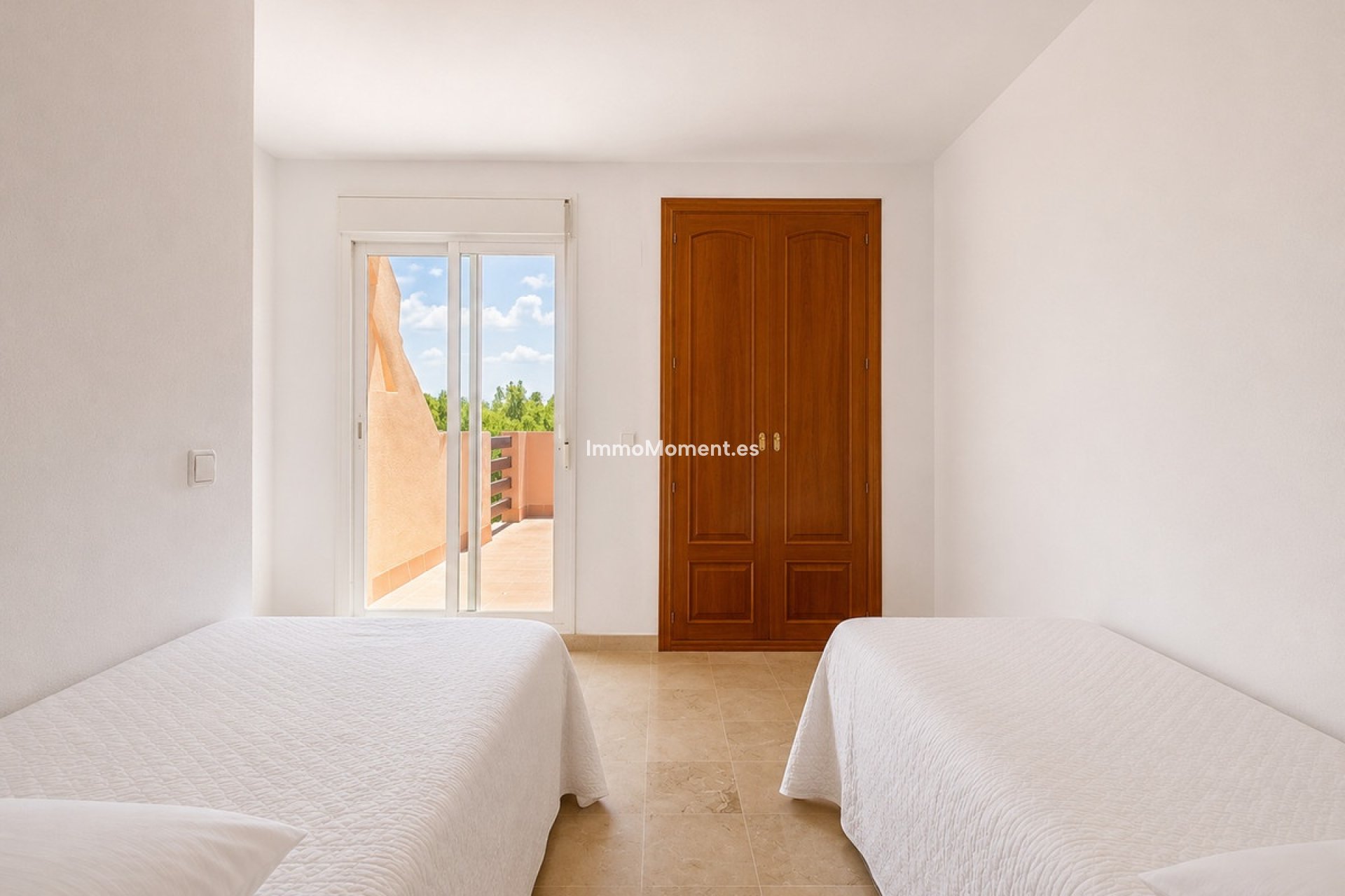 Resale - Apartment - Casares - Casares Centro